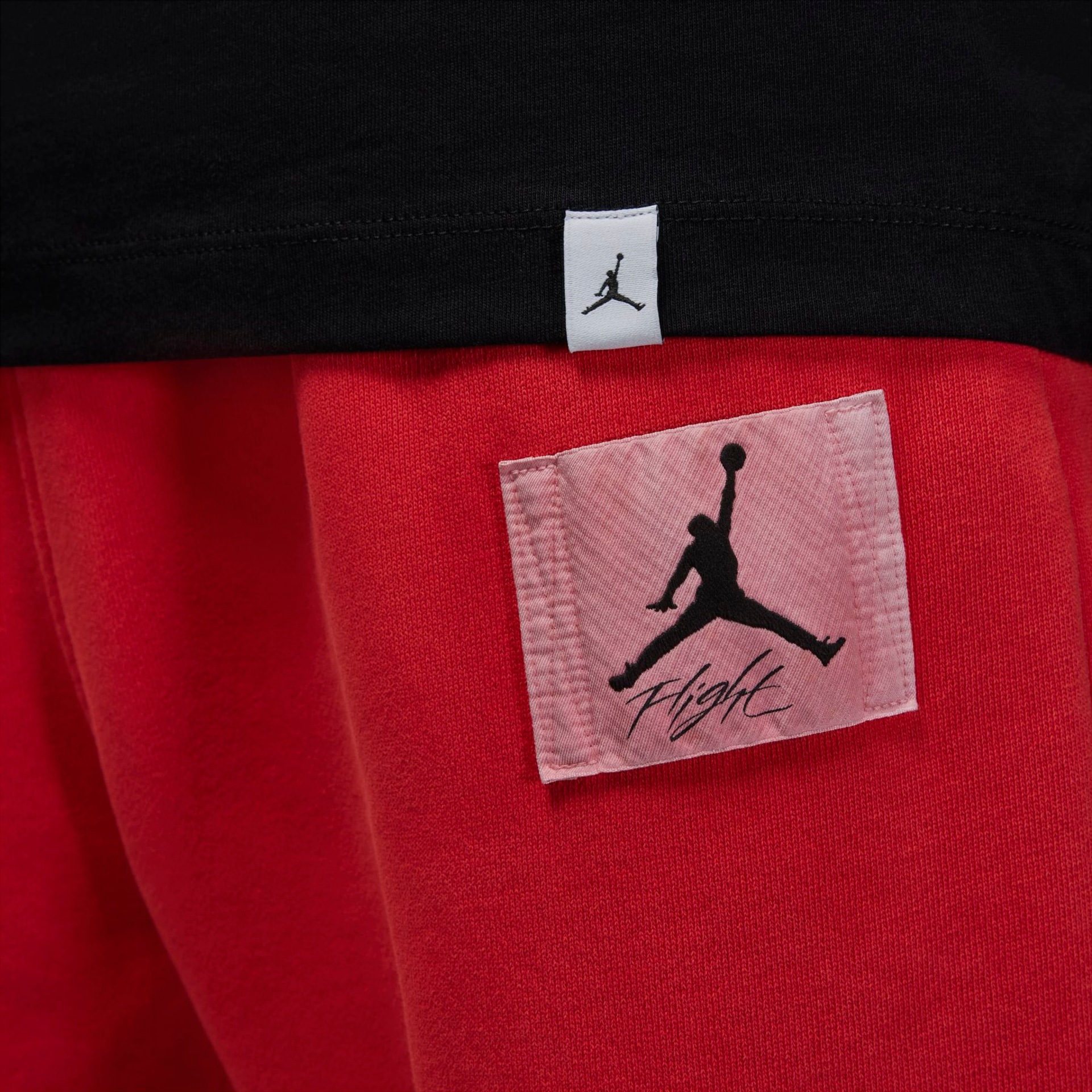 Camiseta Jordan Flight Essentials Masculina - Foto 4