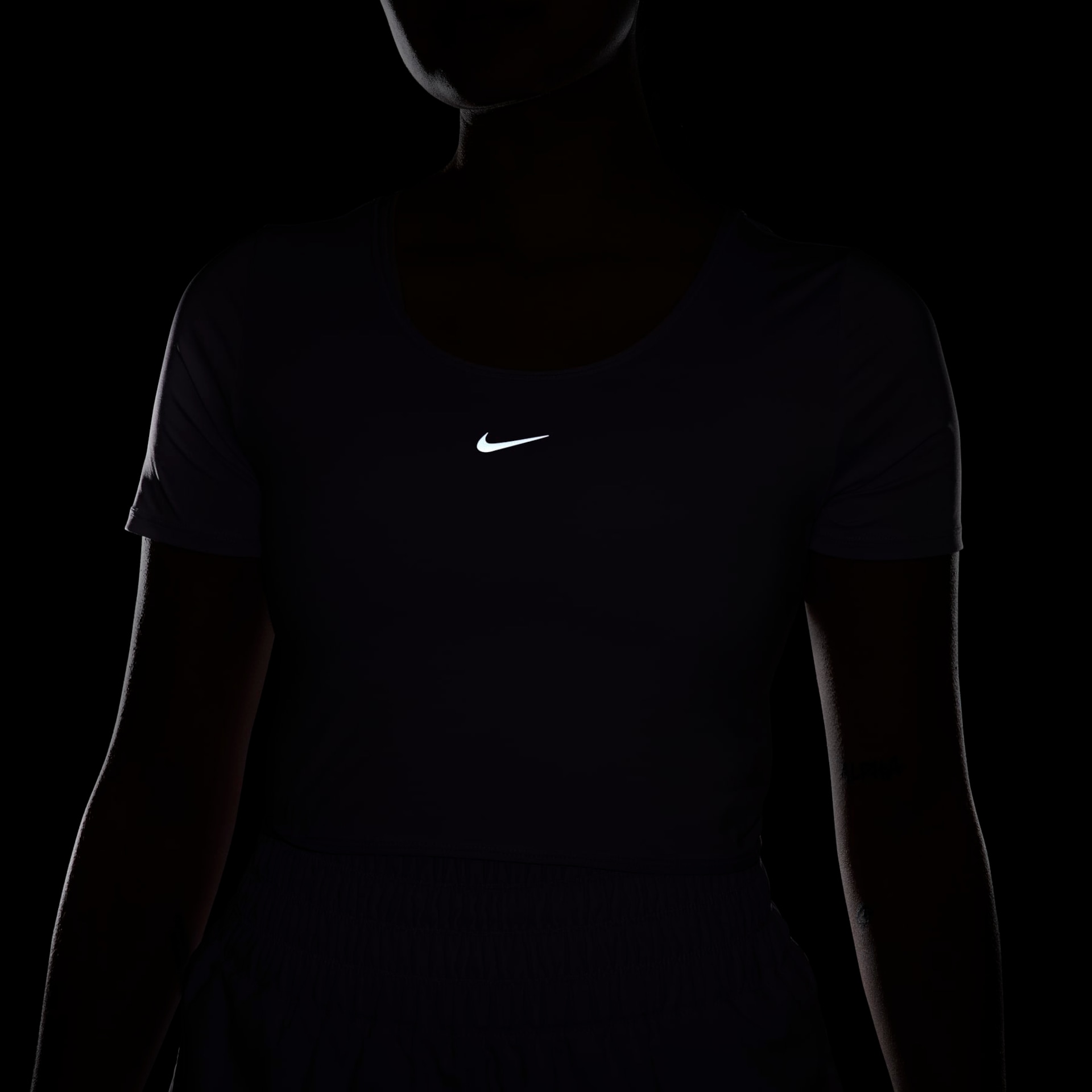 Camiseta Nike Dri-FIT One Cropped Feminina - Foto 7