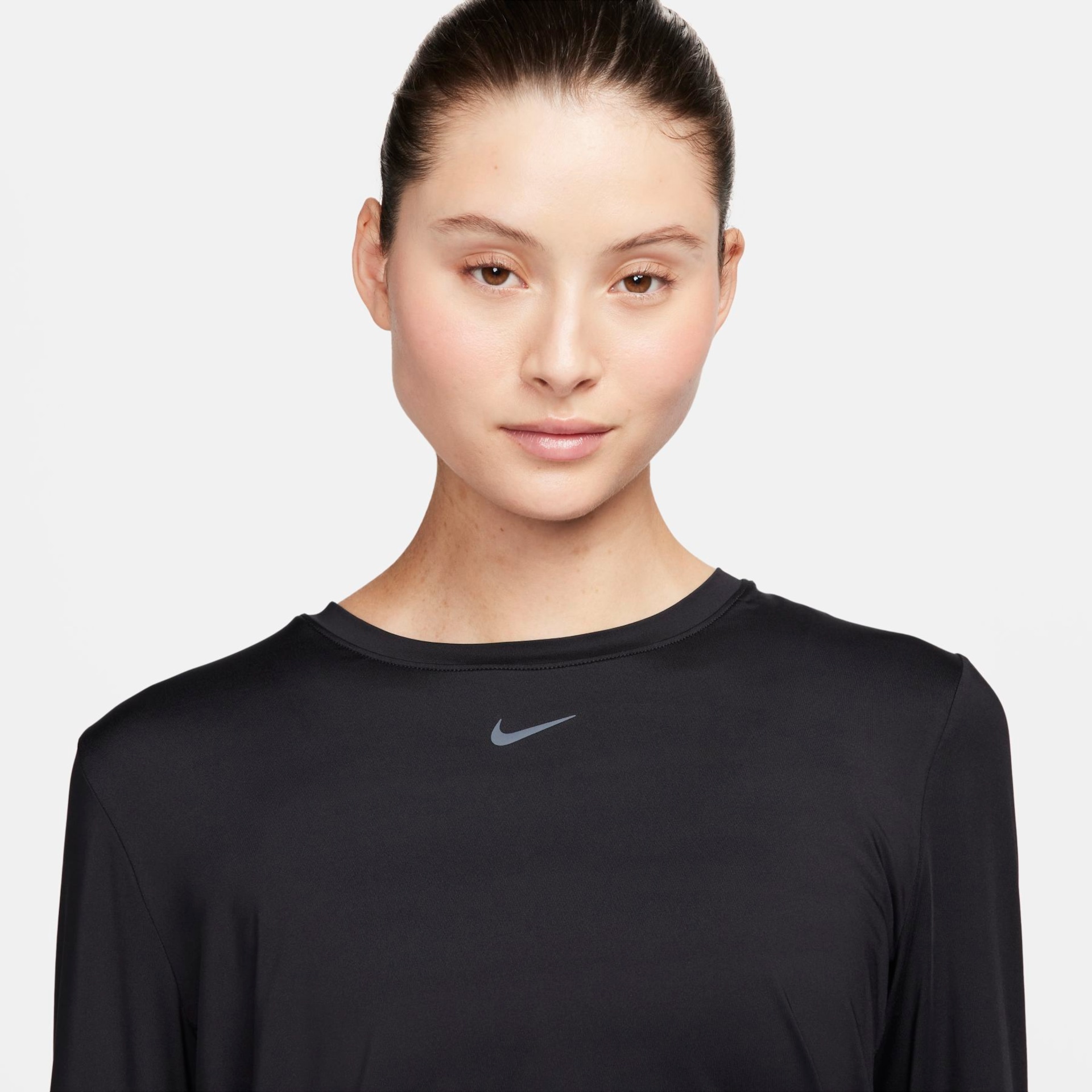 Camiseta Nike Dri-FIT One Feminina - Foto 3