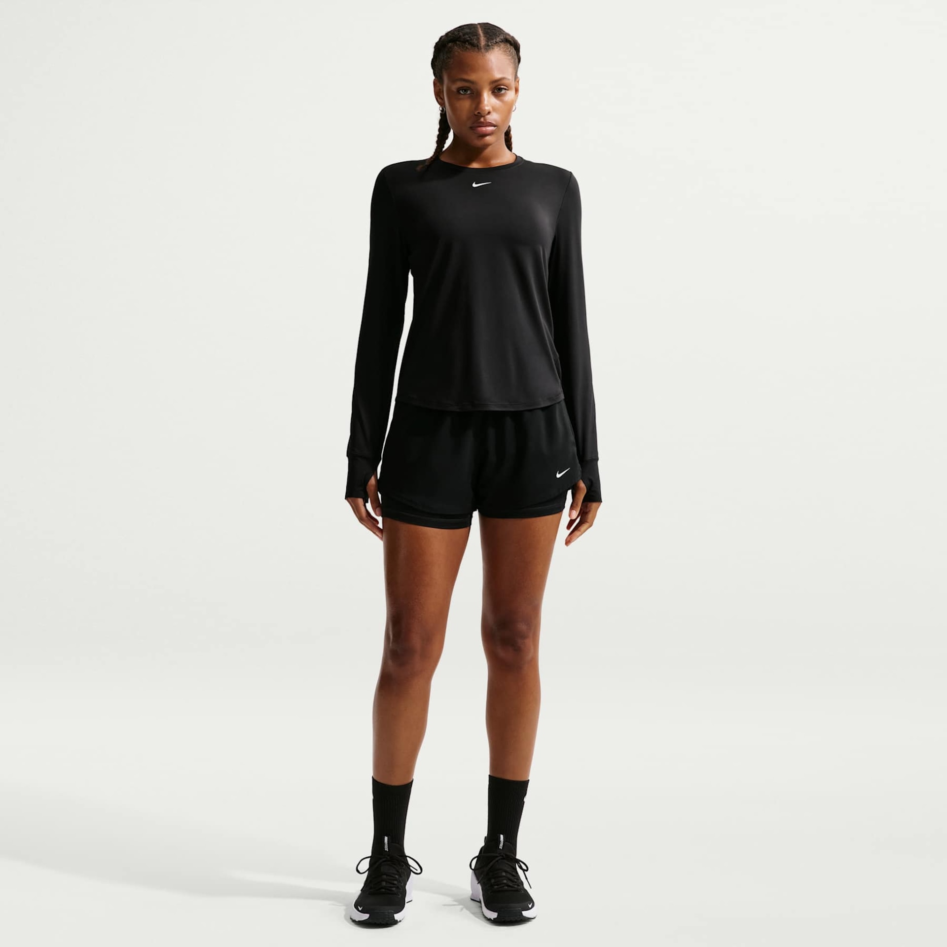 Camiseta Nike Dri-FIT One Feminina - Foto 4