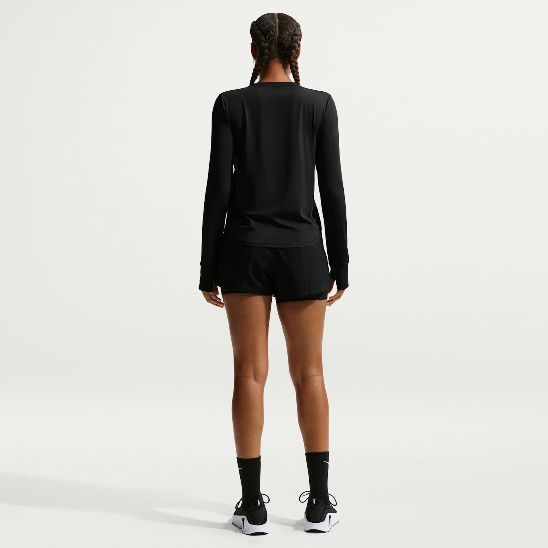 Camiseta Nike Dri-FIT One Feminina - Foto 5