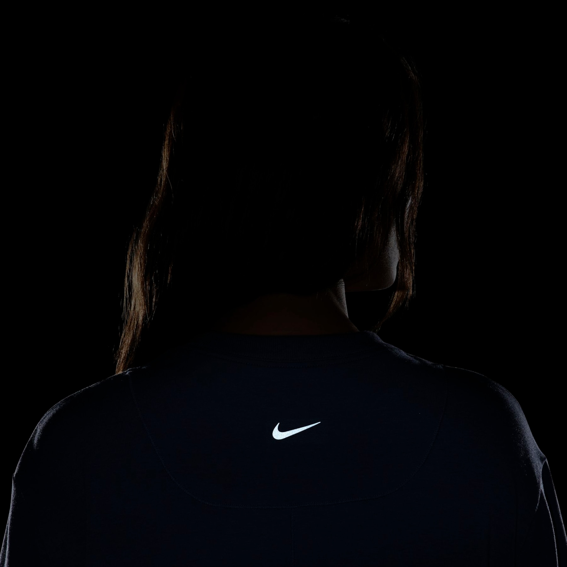 Camiseta Nike Dri-FIT One Feminina - Foto 7