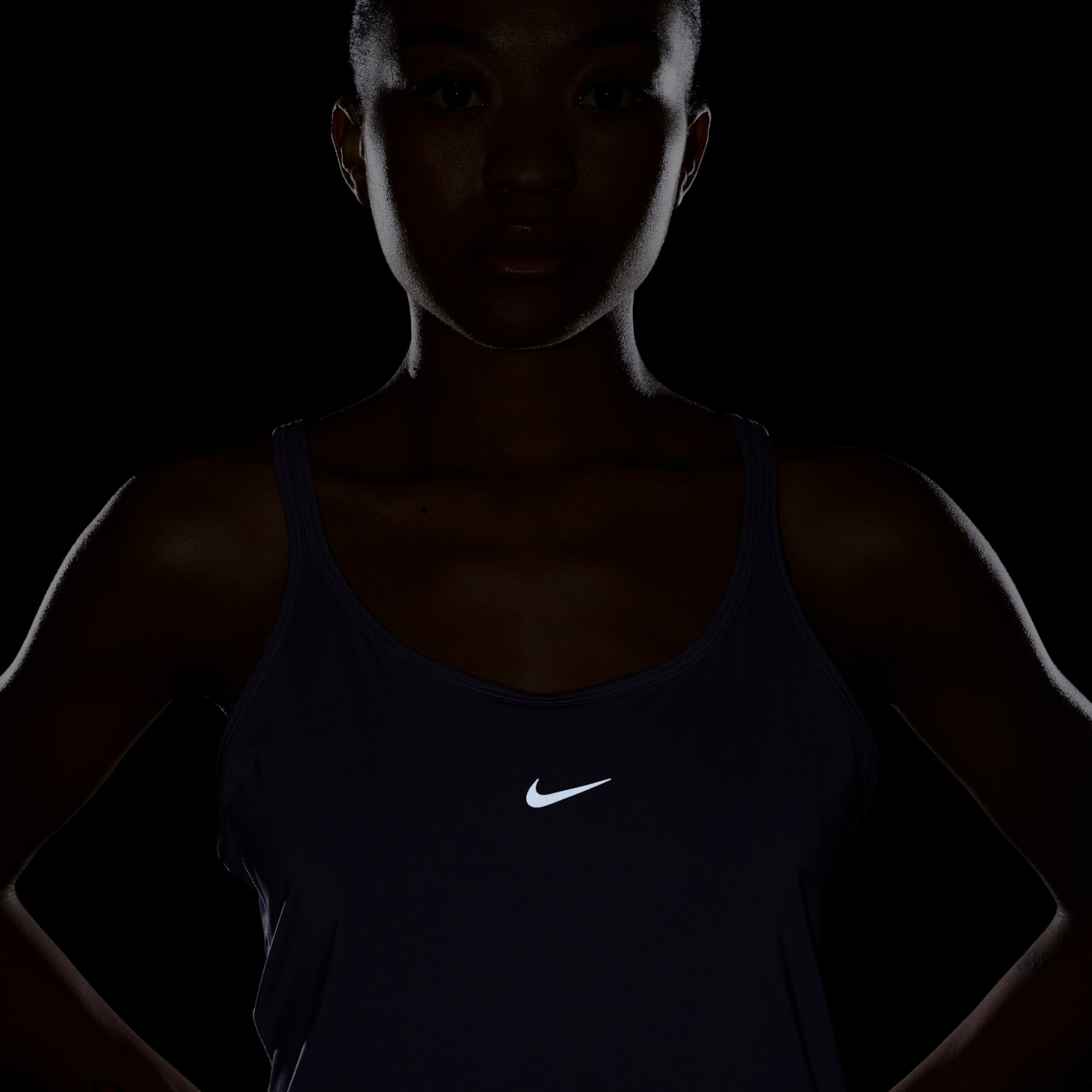 Regata Nike Dri-FIT One Feminina - Foto 6