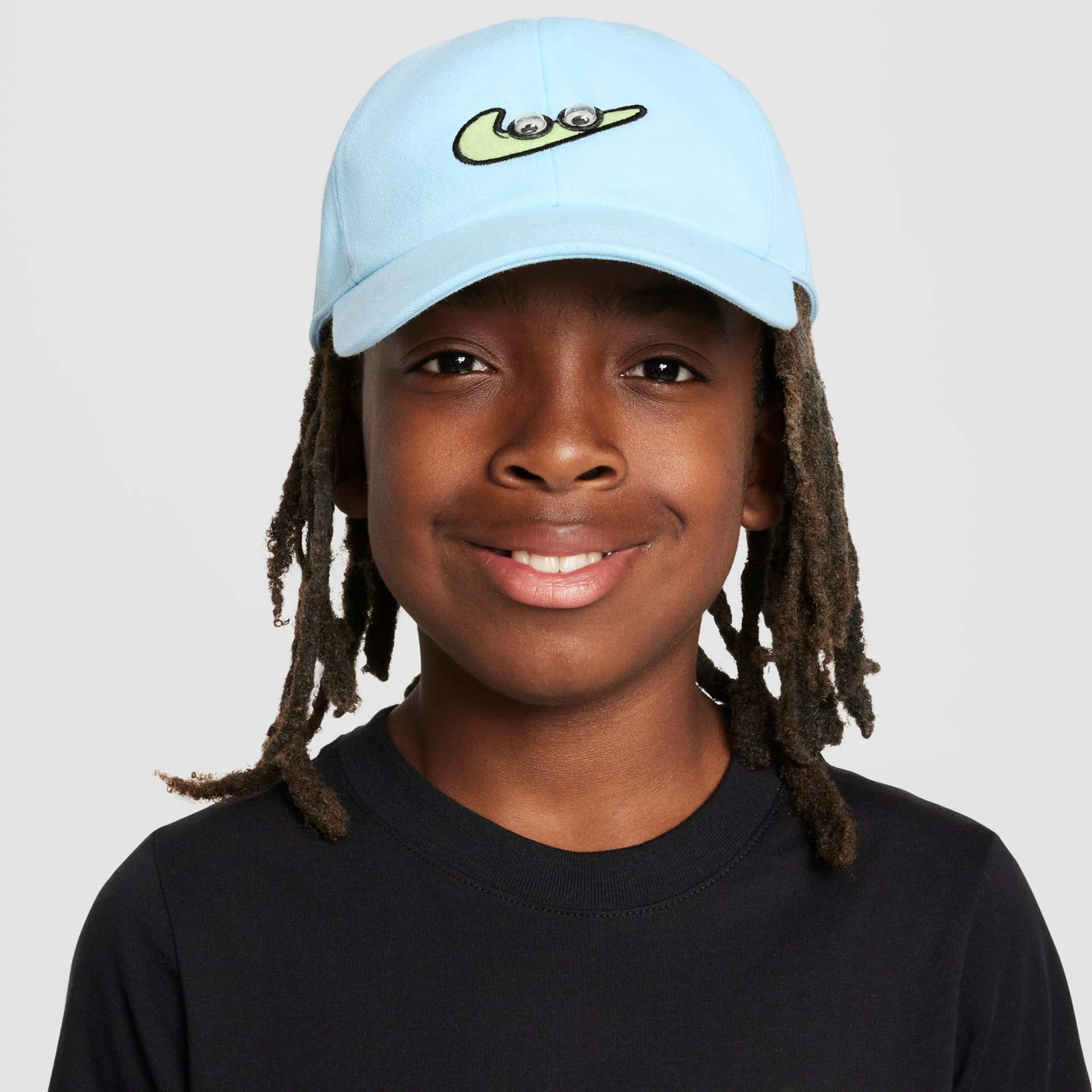 Boné Nike Club Infantil - Foto 1