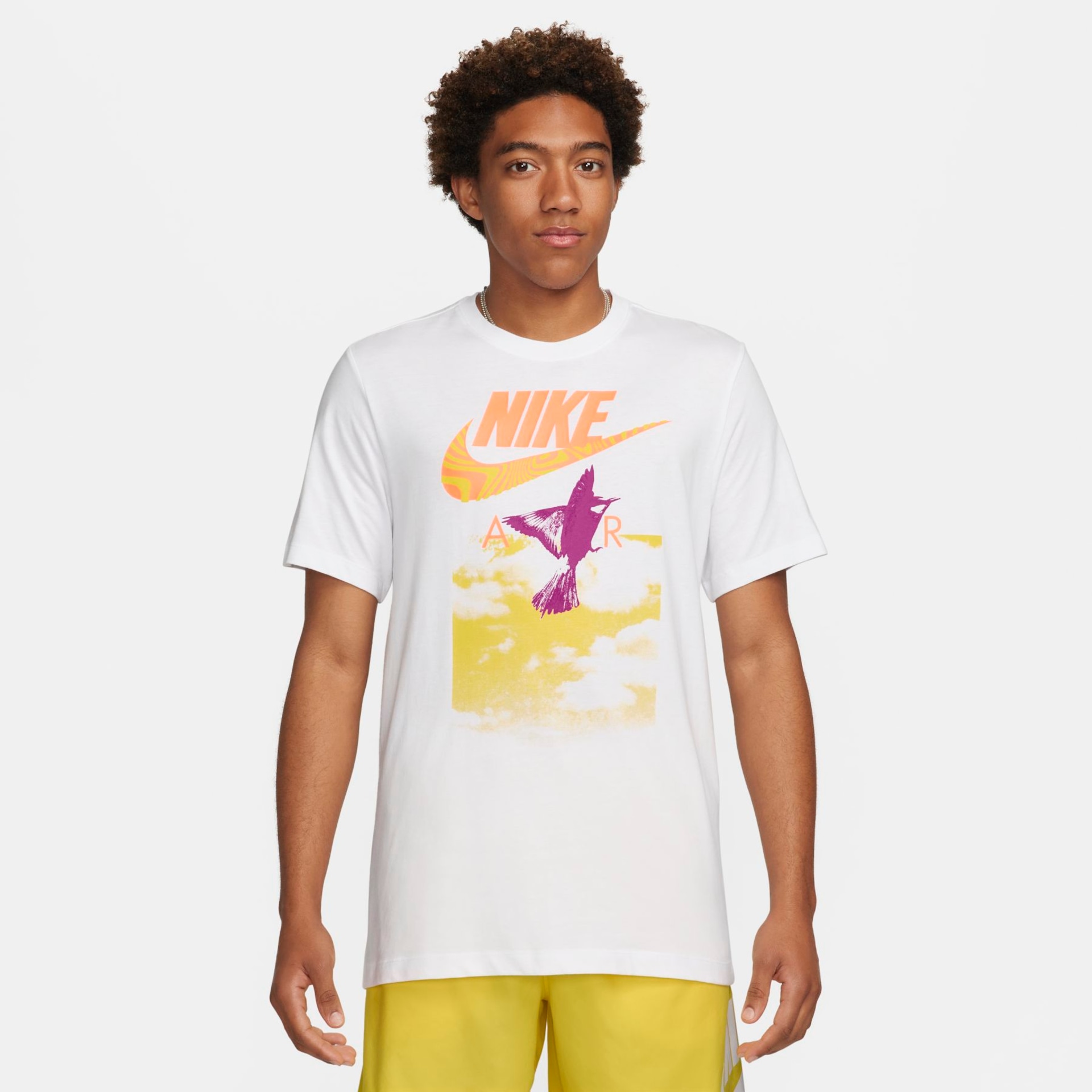 Camiseta Nike Sportswear Masculina - Foto 1