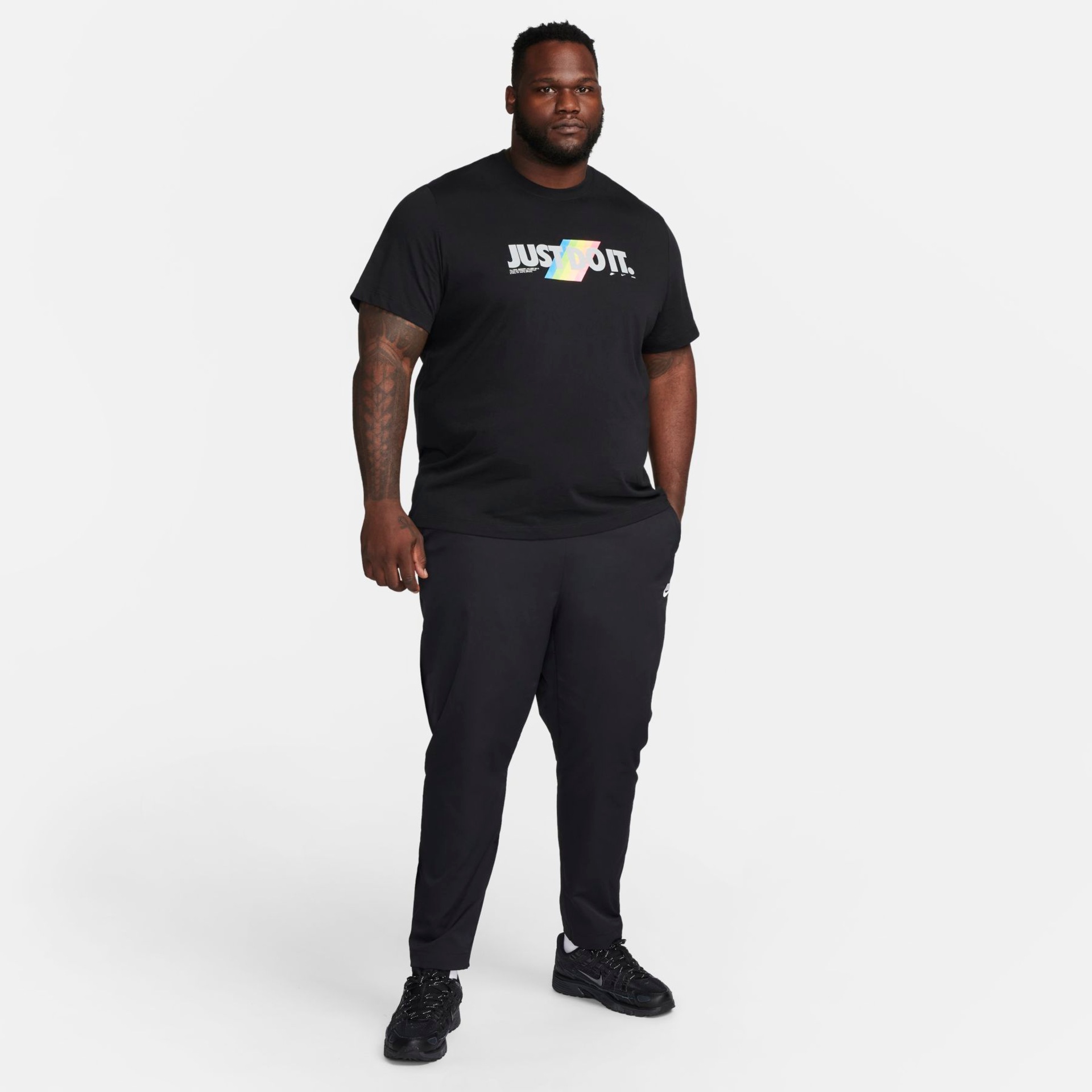 Camiseta Nike Sportswear Masculina - Foto 9