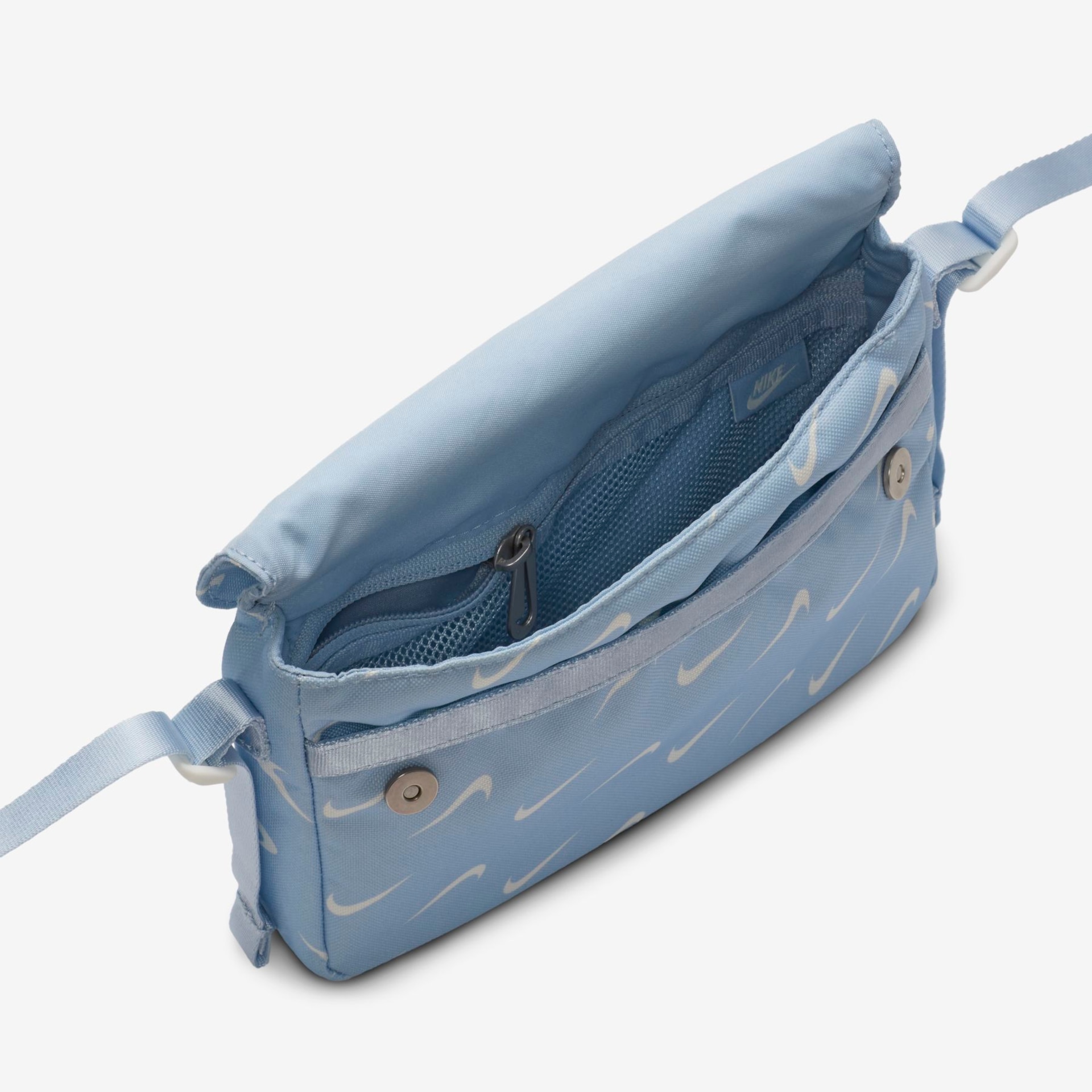 Bolsa Transversal Nike Sportswear Futura 365 Feminina - Foto 5