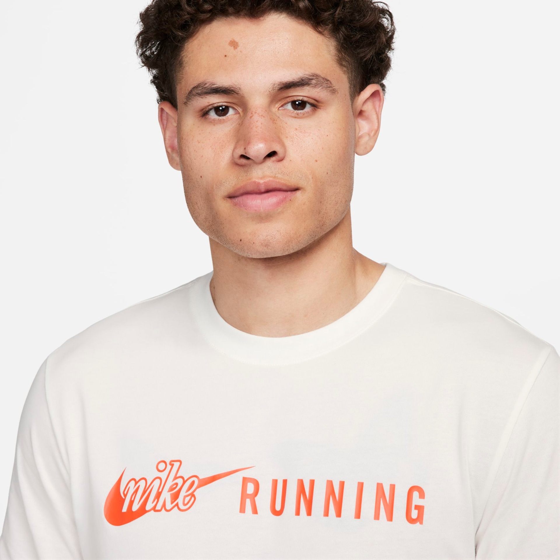 Camiseta Nike Dri-FIT Running Masculina - Foto 3