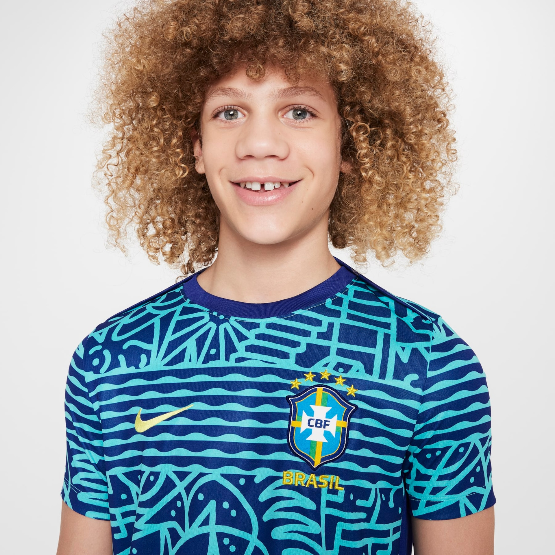 Camiseta Nike Brasil Pré-Jogo Dri-FIT Academy Pro Infantil - Foto 2