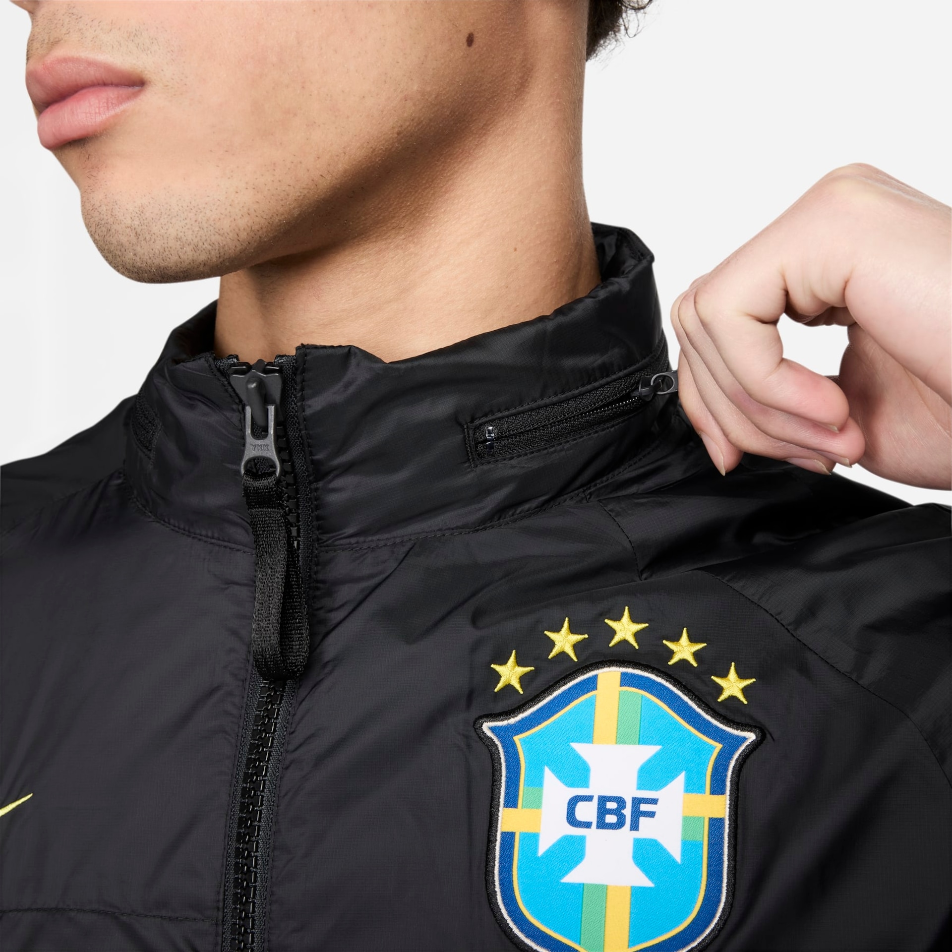 Jaqueta Nike Brasil Masculina - Foto 7