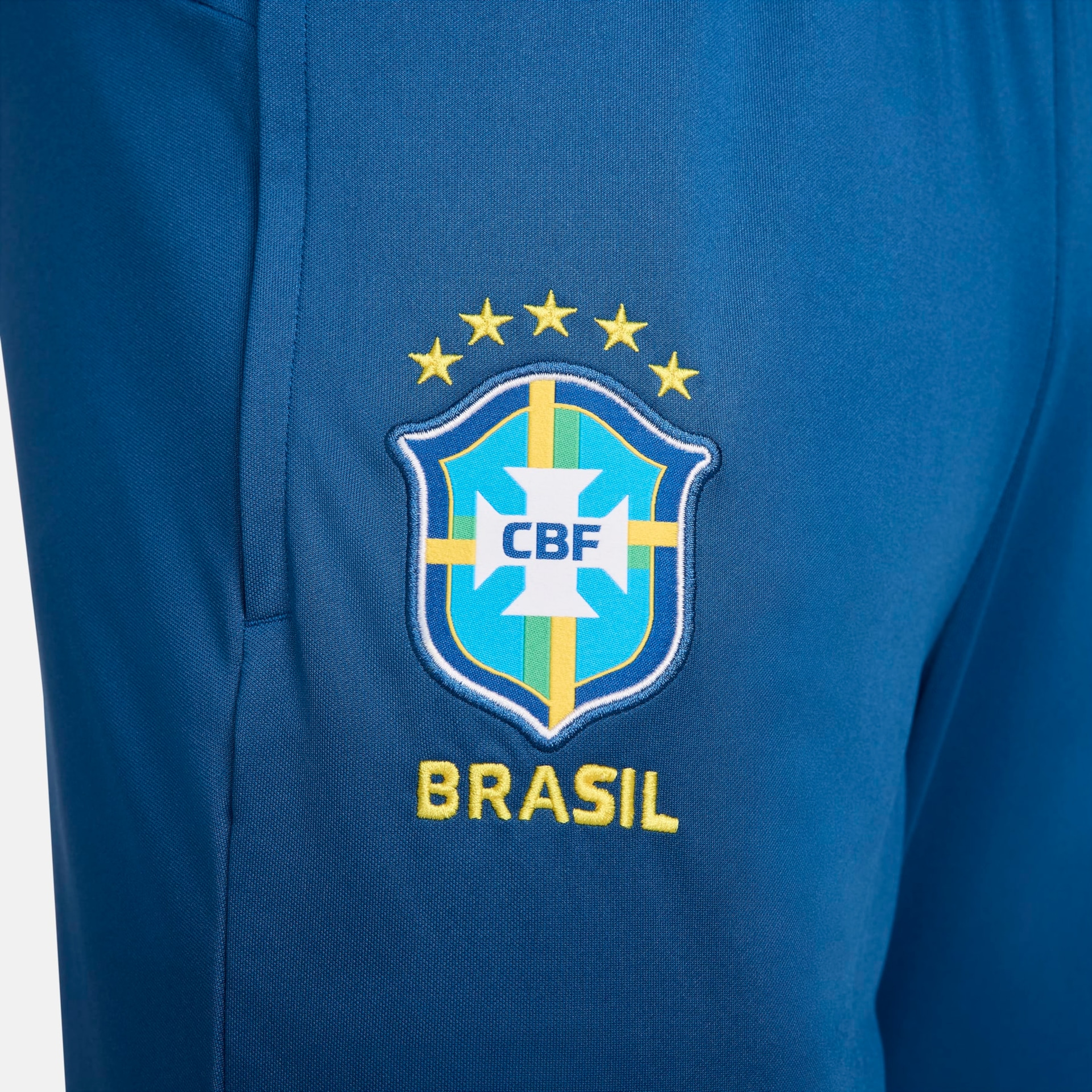 Calça Nike Brasil Treino Dri-FIT Academy Pro Masculina - Foto 4