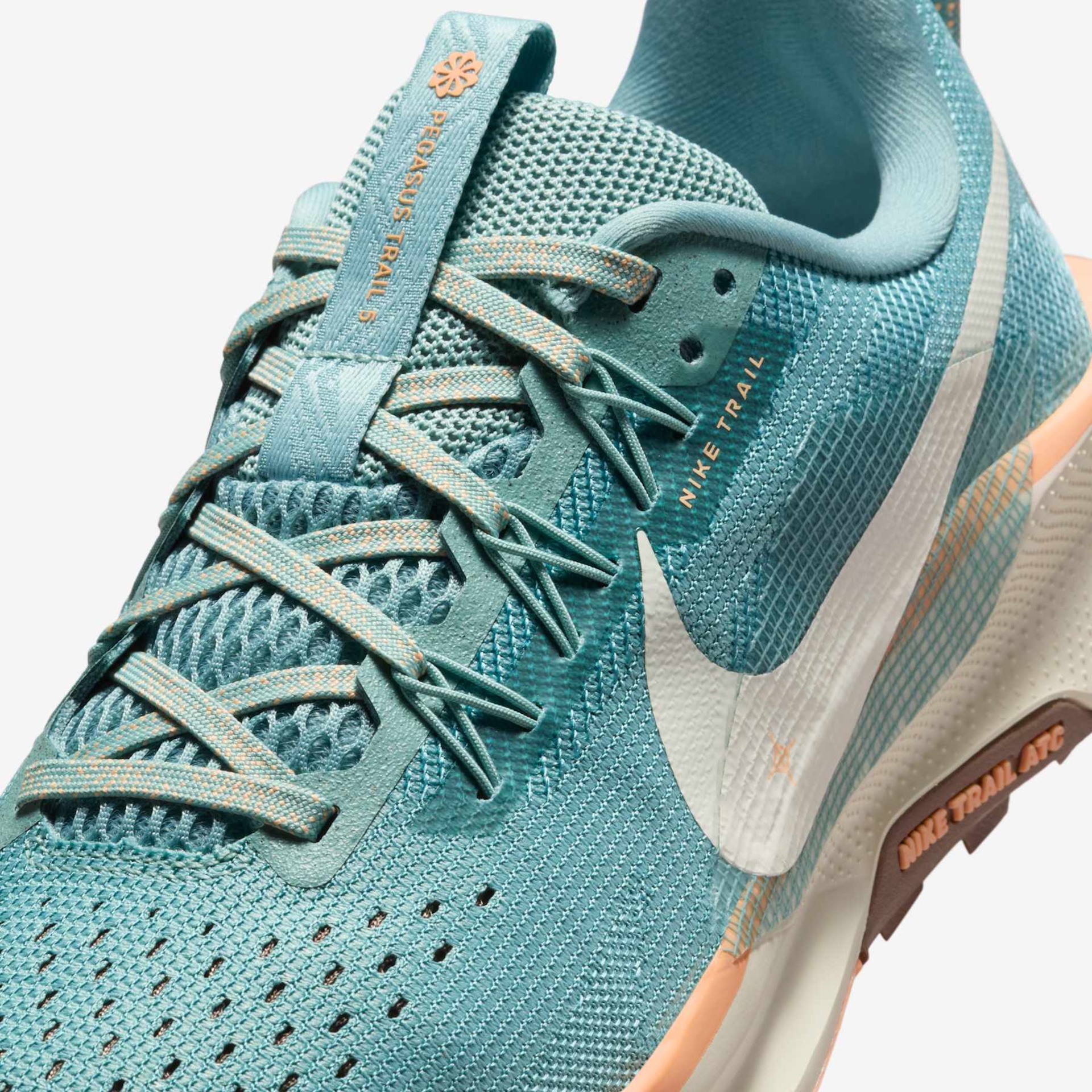 Tênis Nike Pegasus Trail 5 Feminino - Foto 7