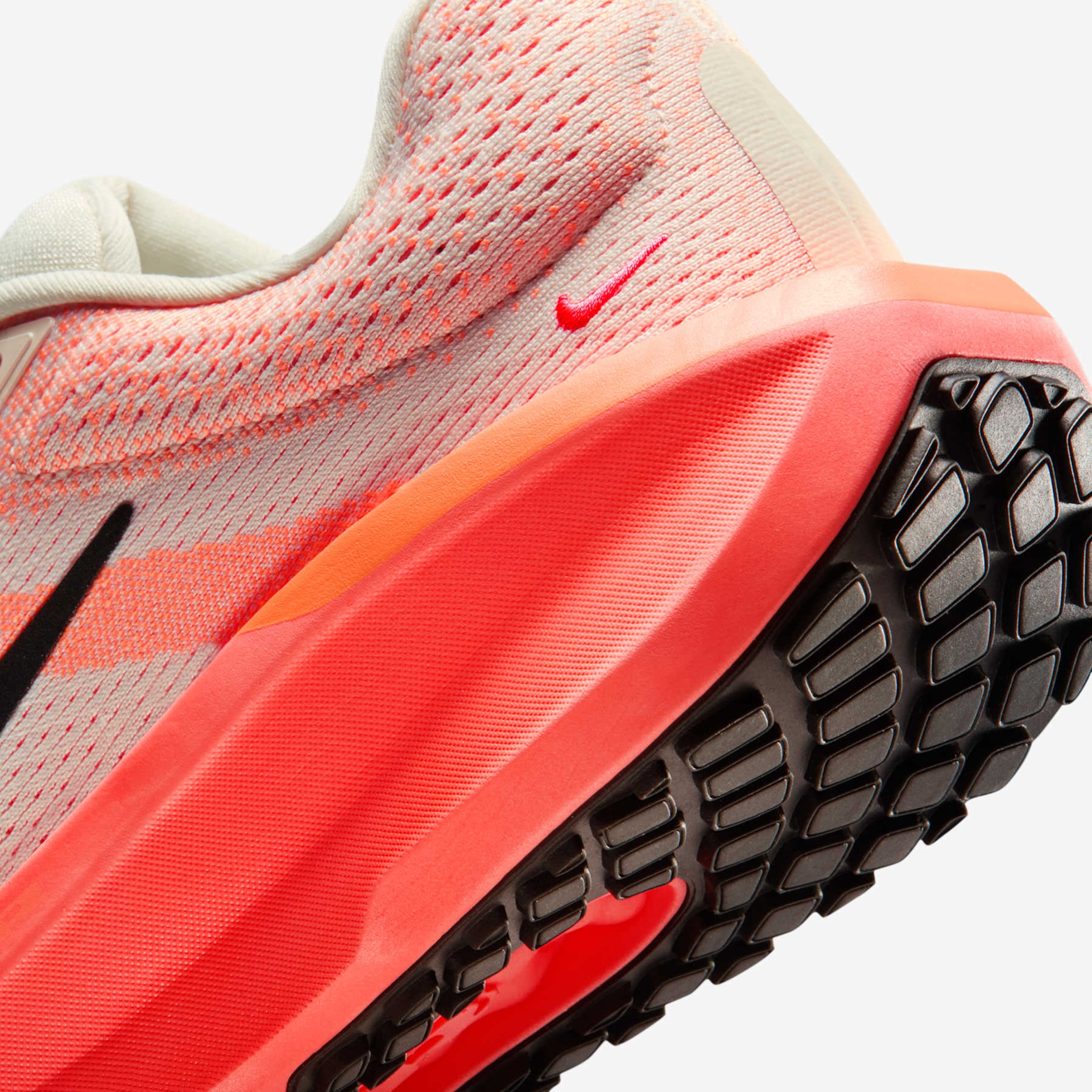 Tênis Nike Winflo 11 Feminino - Foto 8