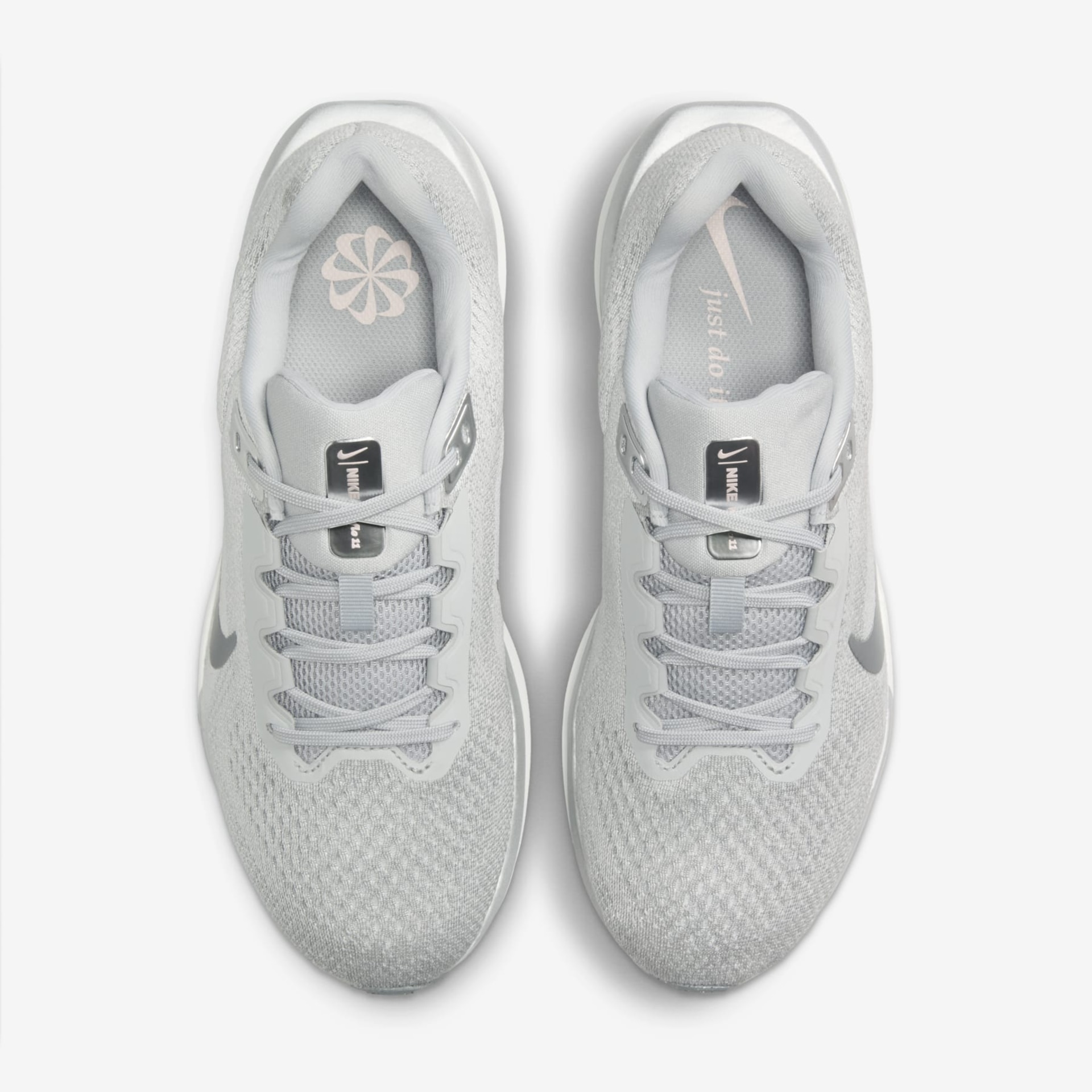 Tênis Nike Winflo 11 Feminino - Foto 4