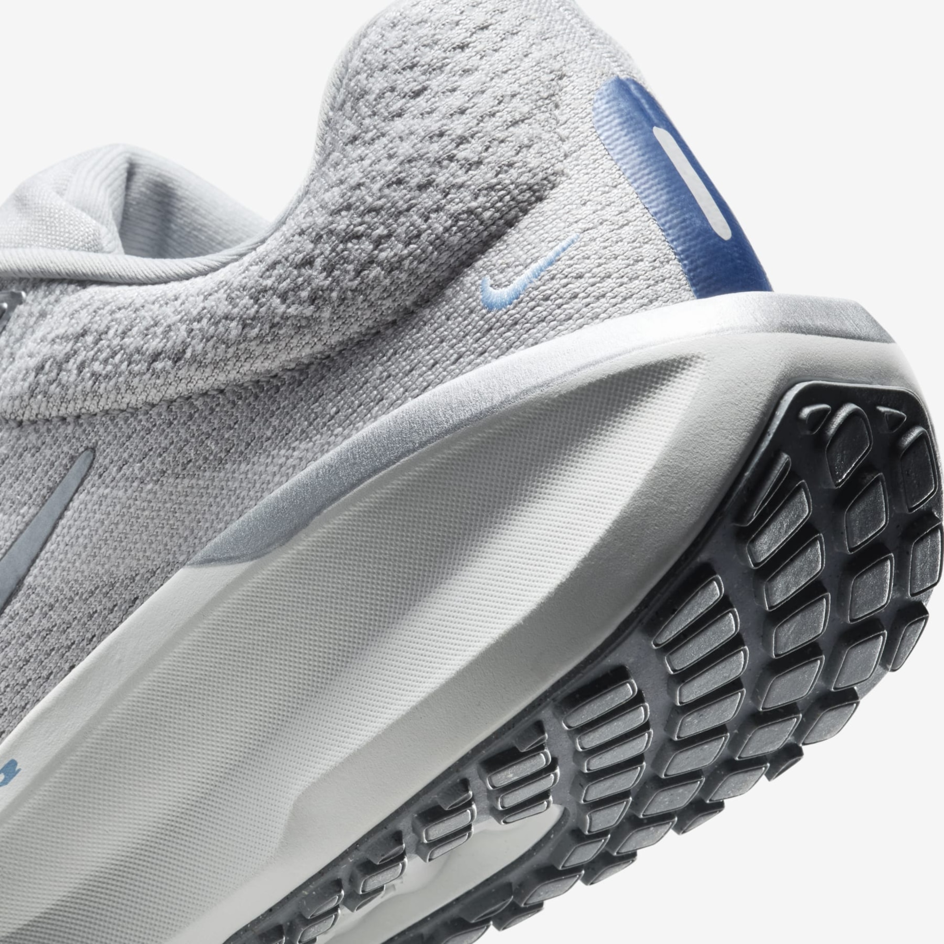 Tênis Nike Winflo 11 Feminino - Foto 8