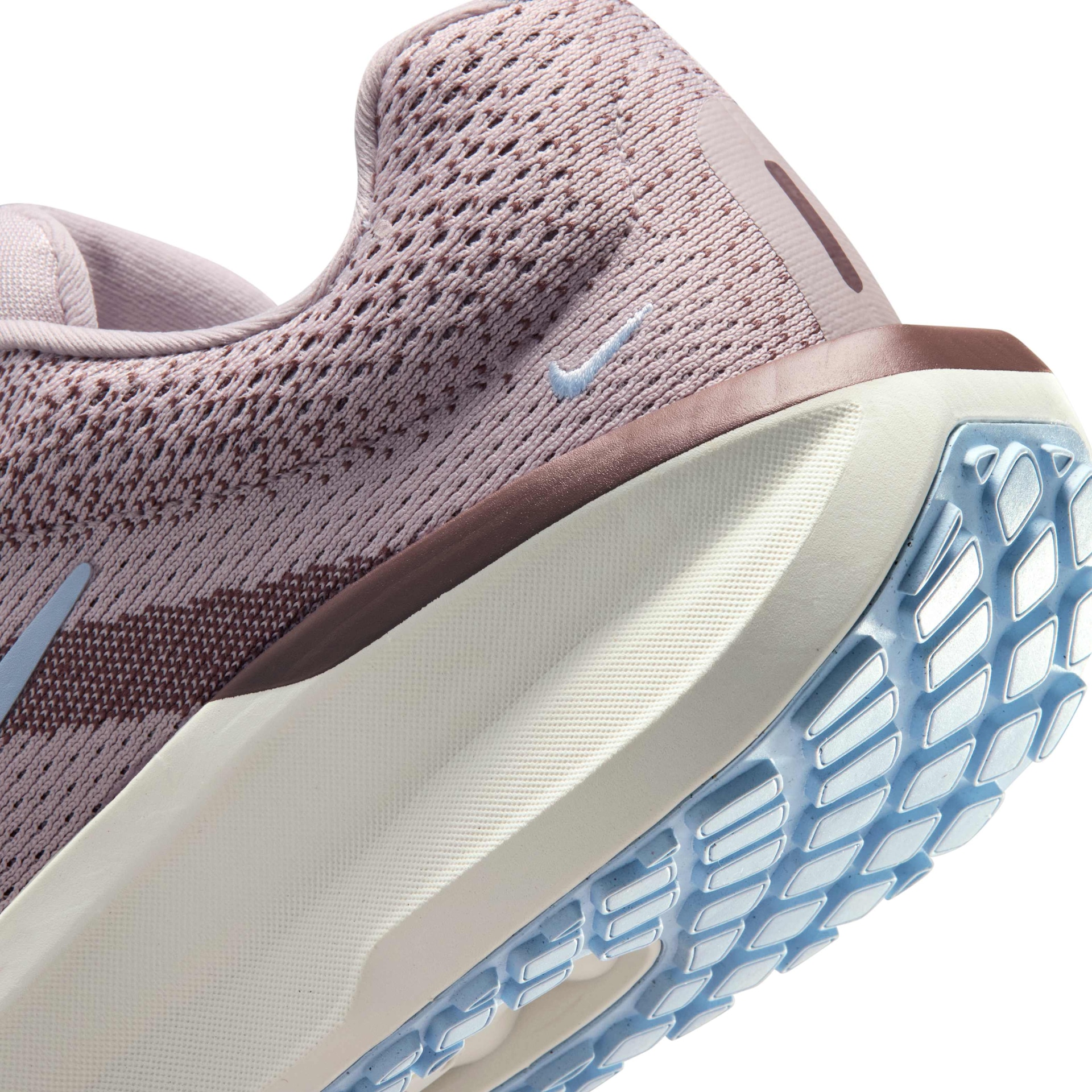 Tênis Nike Winflo 11 Feminino - Foto 8