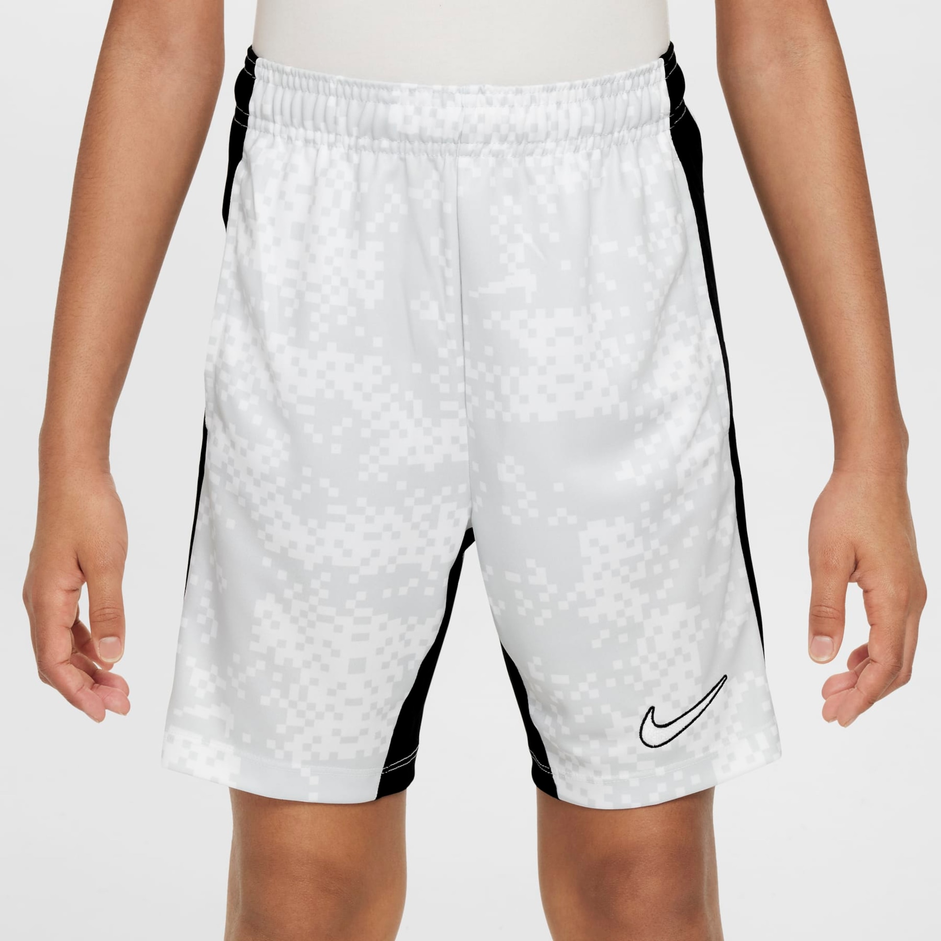 Shorts Nike Dri-FIT Academy Pro Grafic Infantil - Foto 2