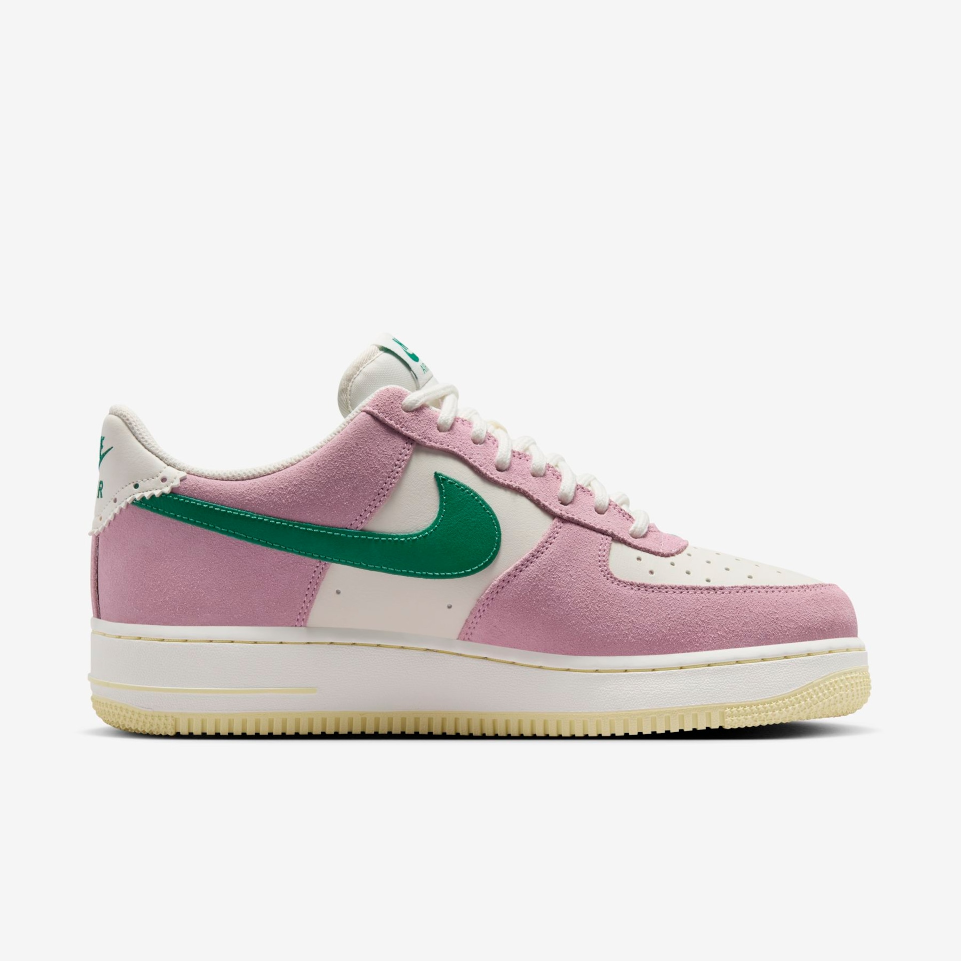 Tênis Nike Air Force 1 '07 LV8 Masculino - Foto 3