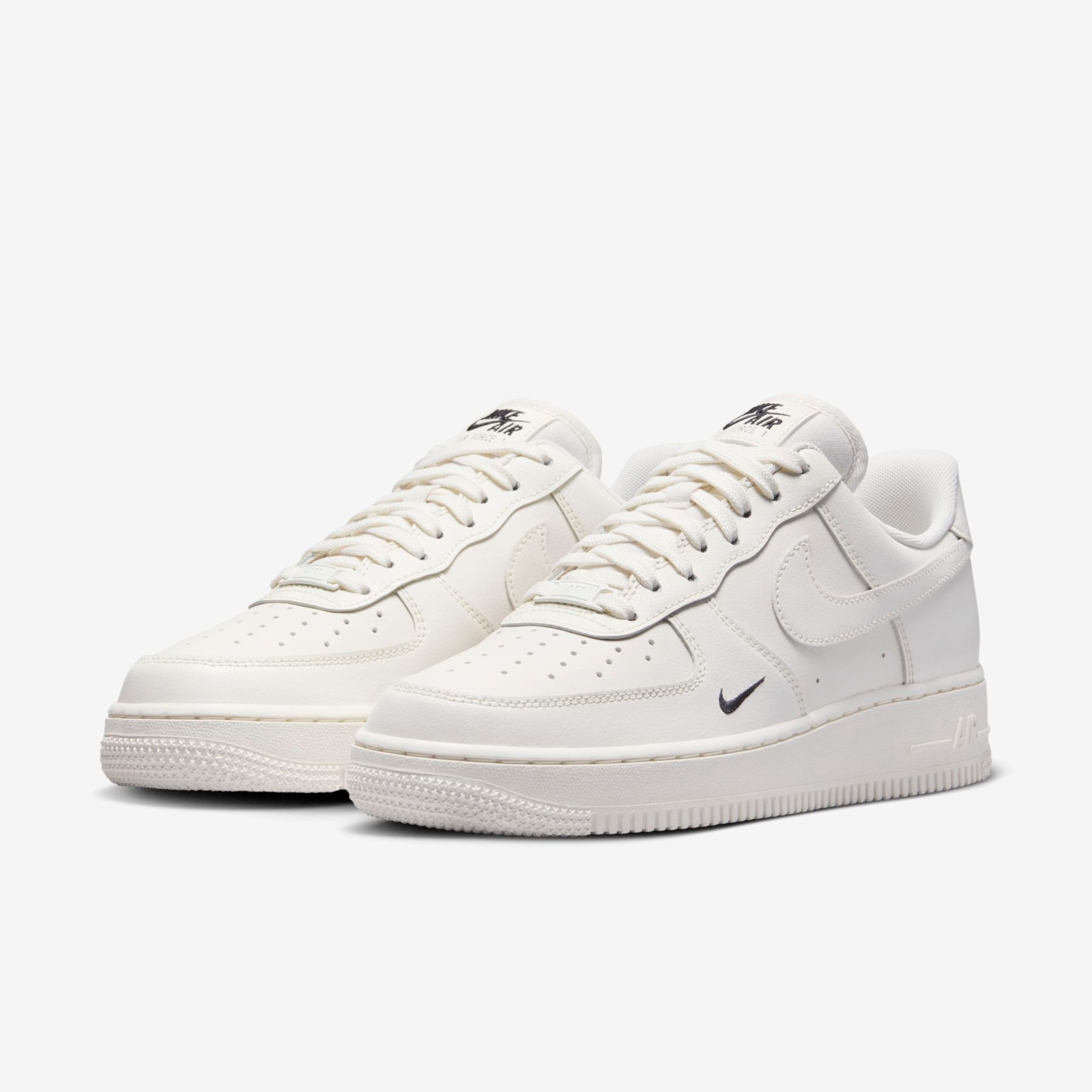 Tênis Nike Air Force 1 '07 Essential Feminino - Foto 6