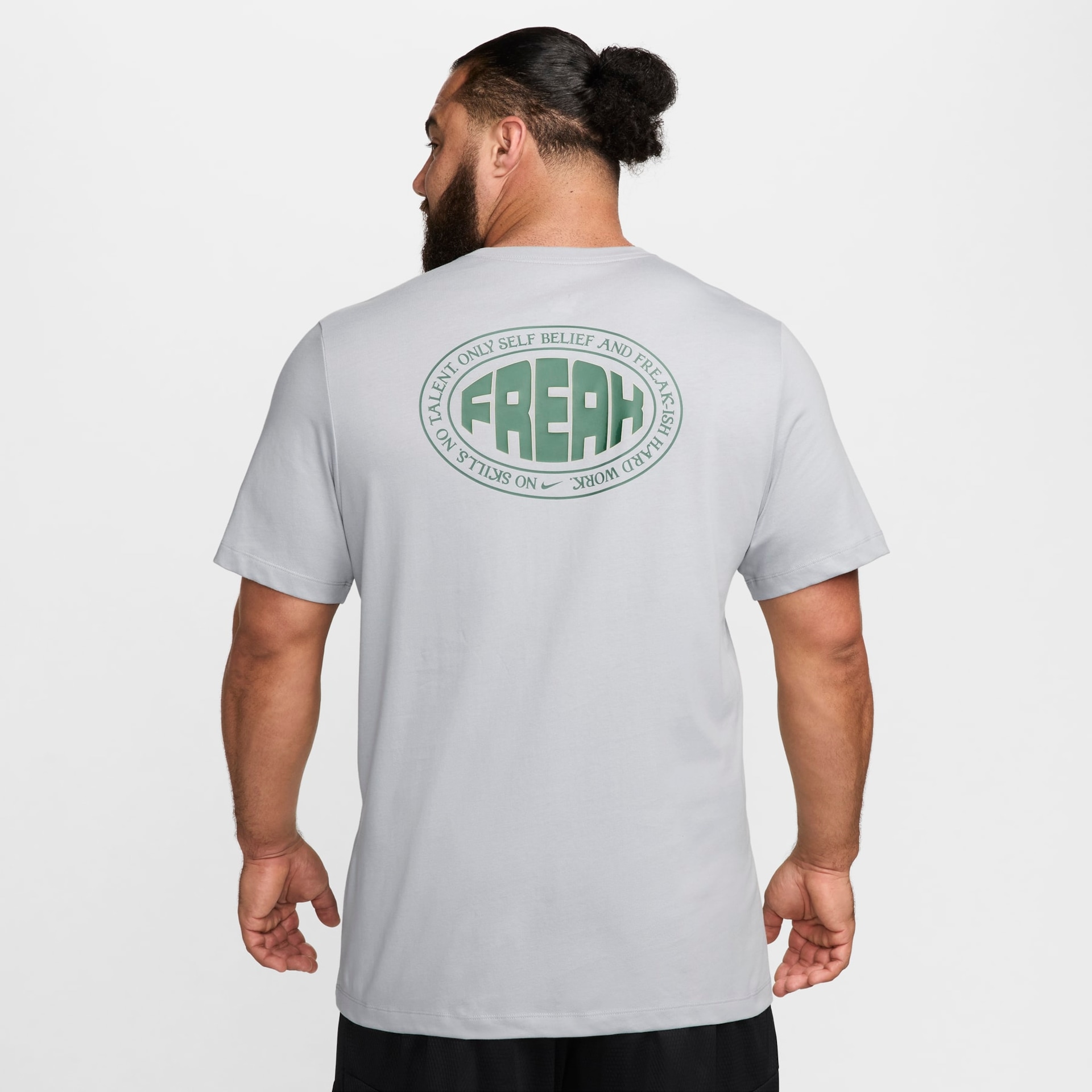 Camiseta Nike Giannis Masculina - Foto 8