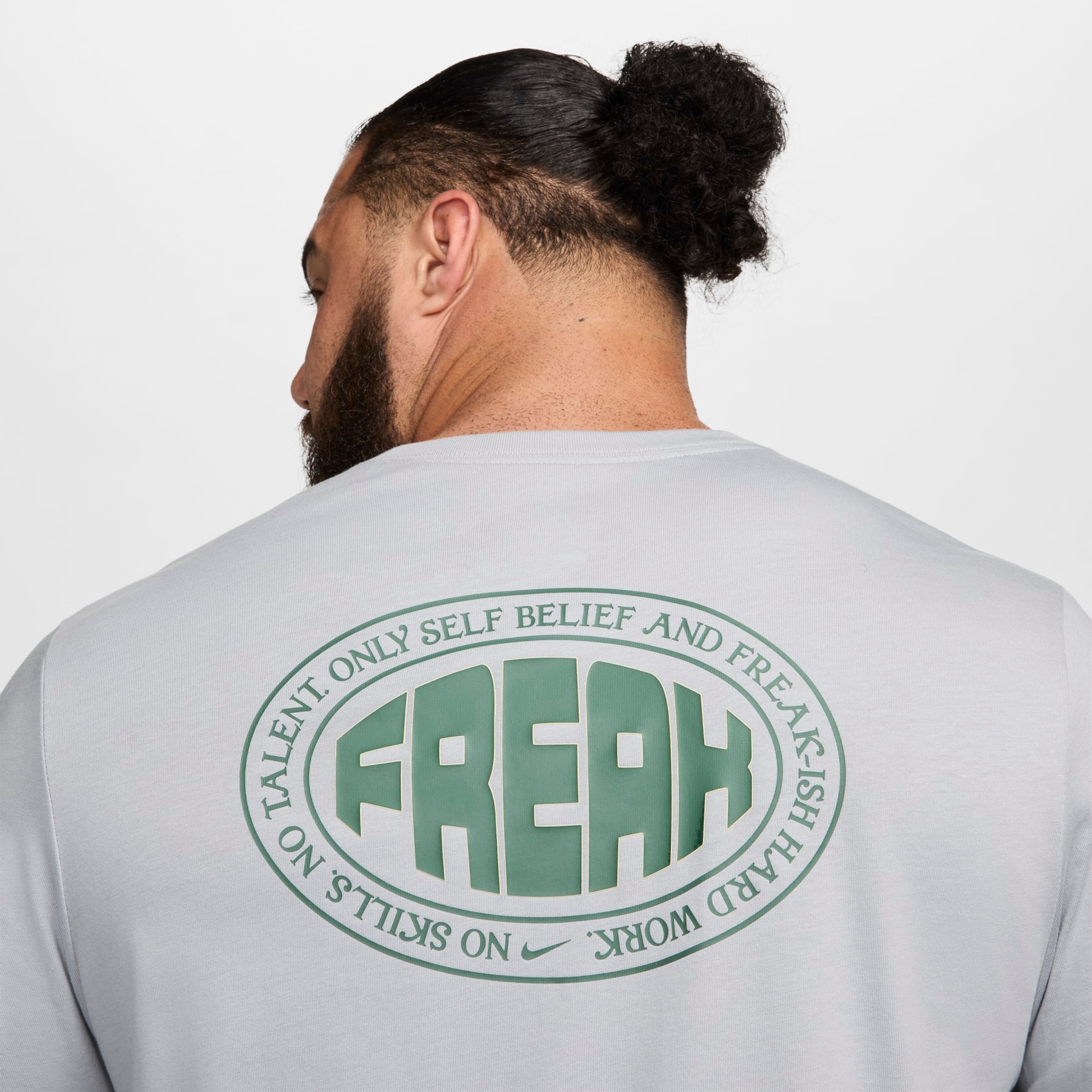 Camiseta Nike Giannis Masculina - Foto 10