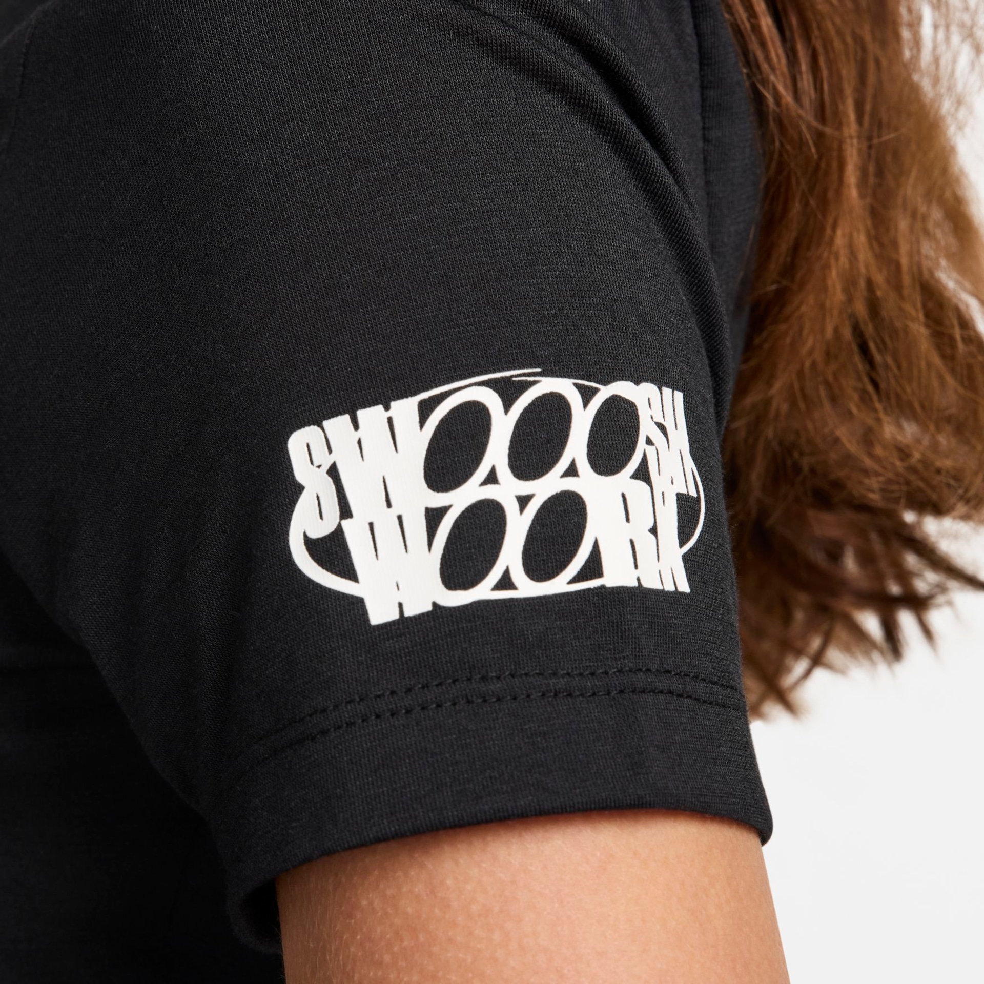 Camiseta Nike Sportswear Feminina - Foto 4