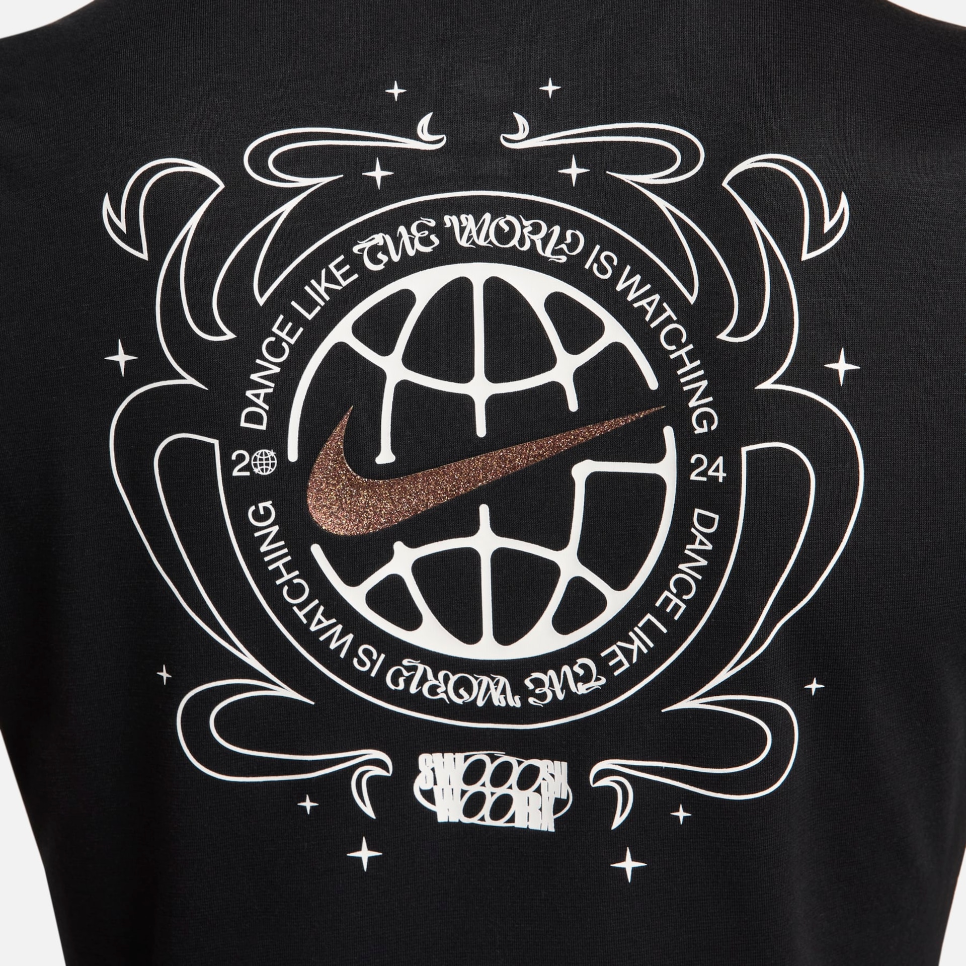 Camiseta Nike Sportswear Feminina - Foto 5