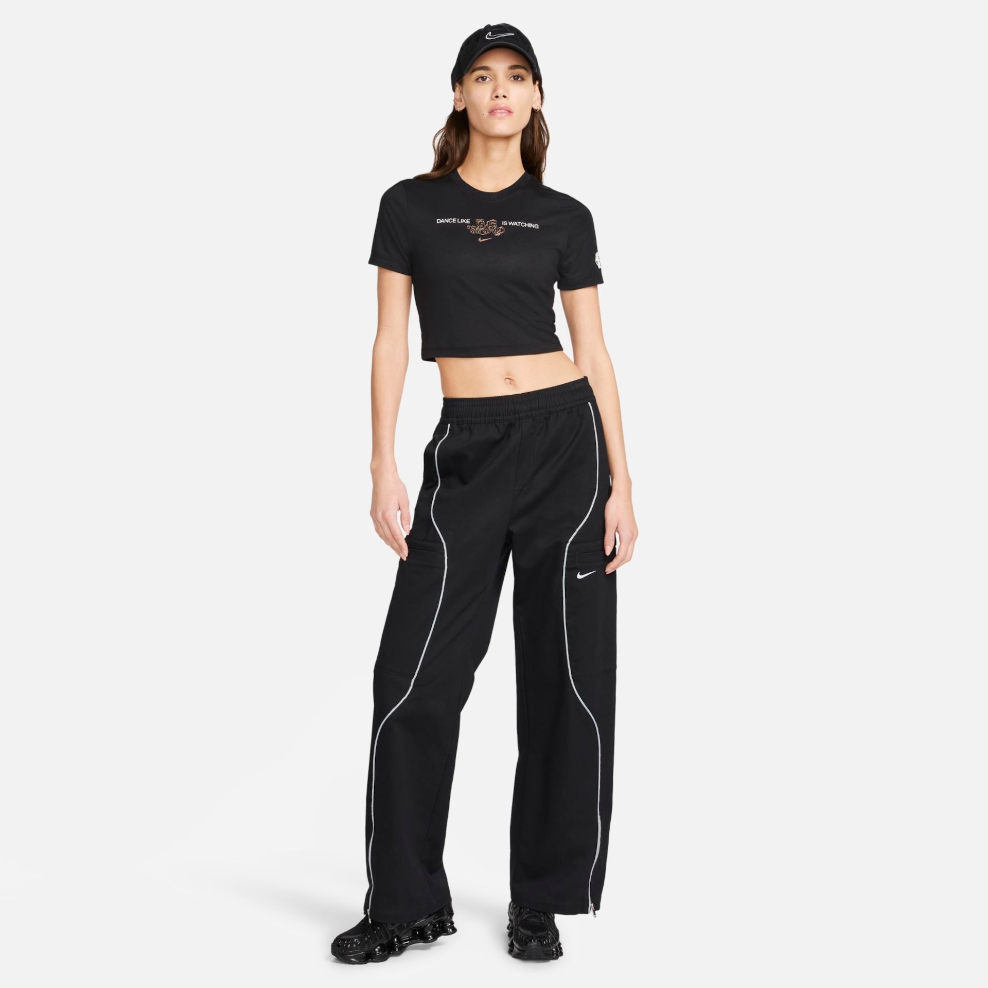 Camiseta Nike Sportswear Feminina - Foto 6