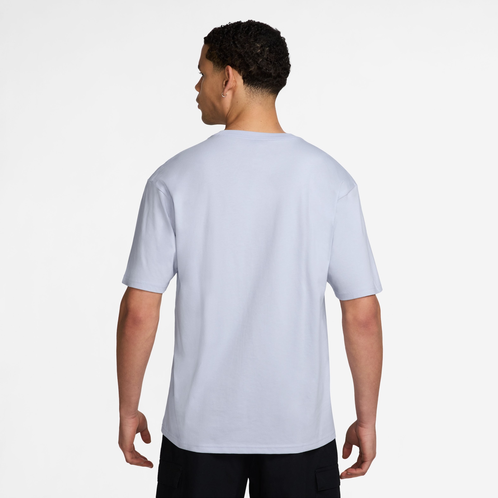 Camiseta Nike Sportswear Masculina - Foto 2