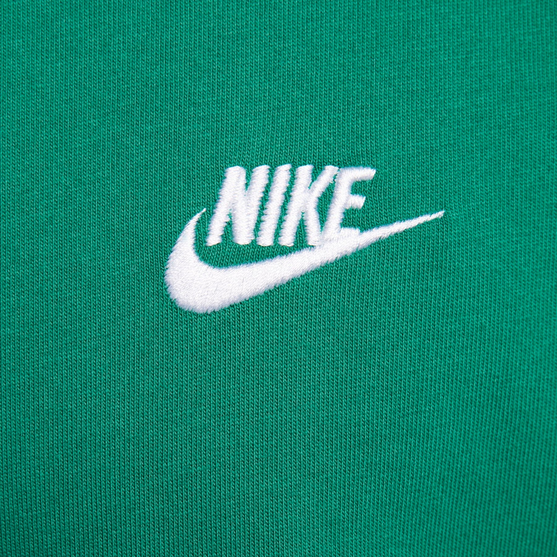 Camiseta Nike Sportswear Masculina - Foto 4