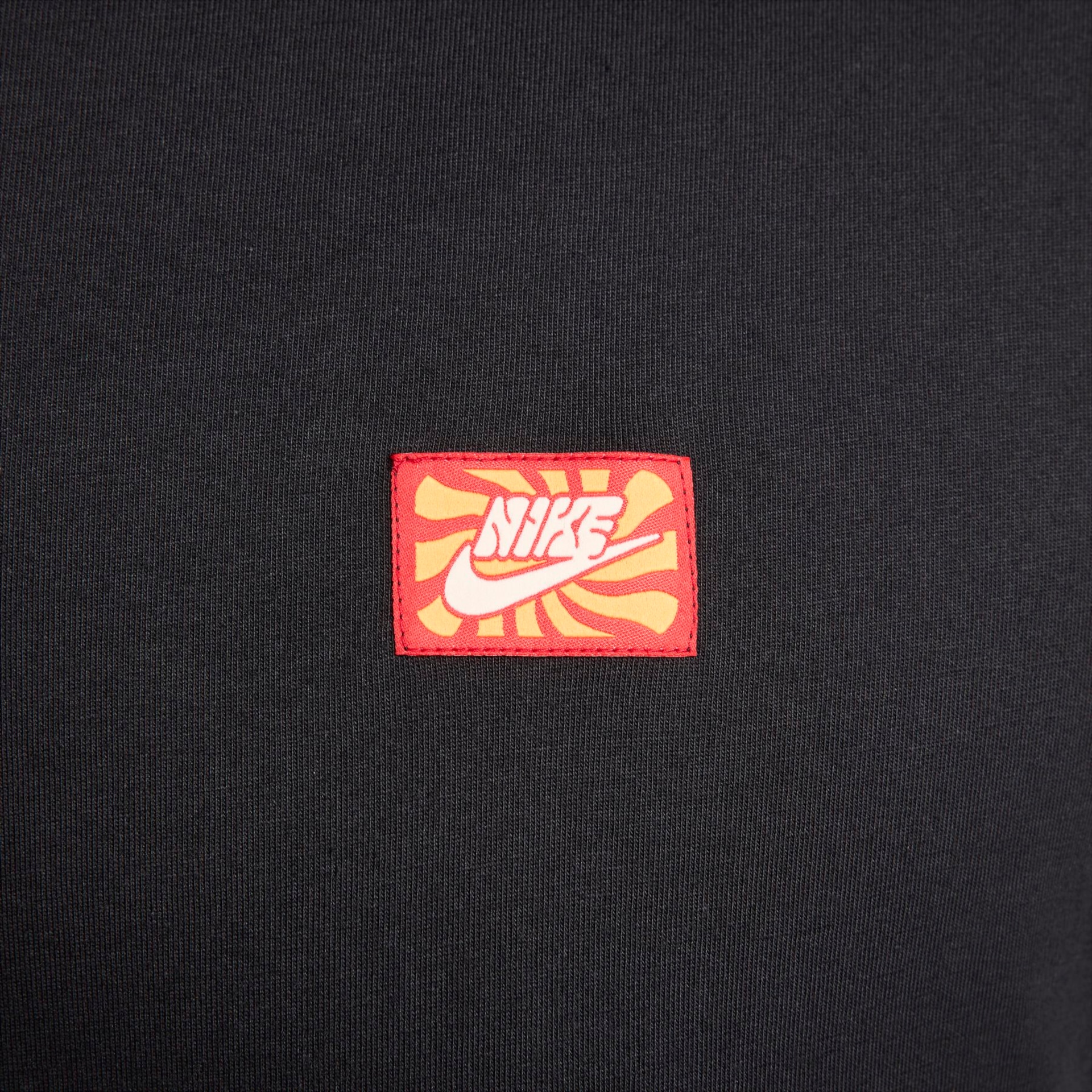 Camiseta Nike Sportswear Max90 Masculina - Foto 10