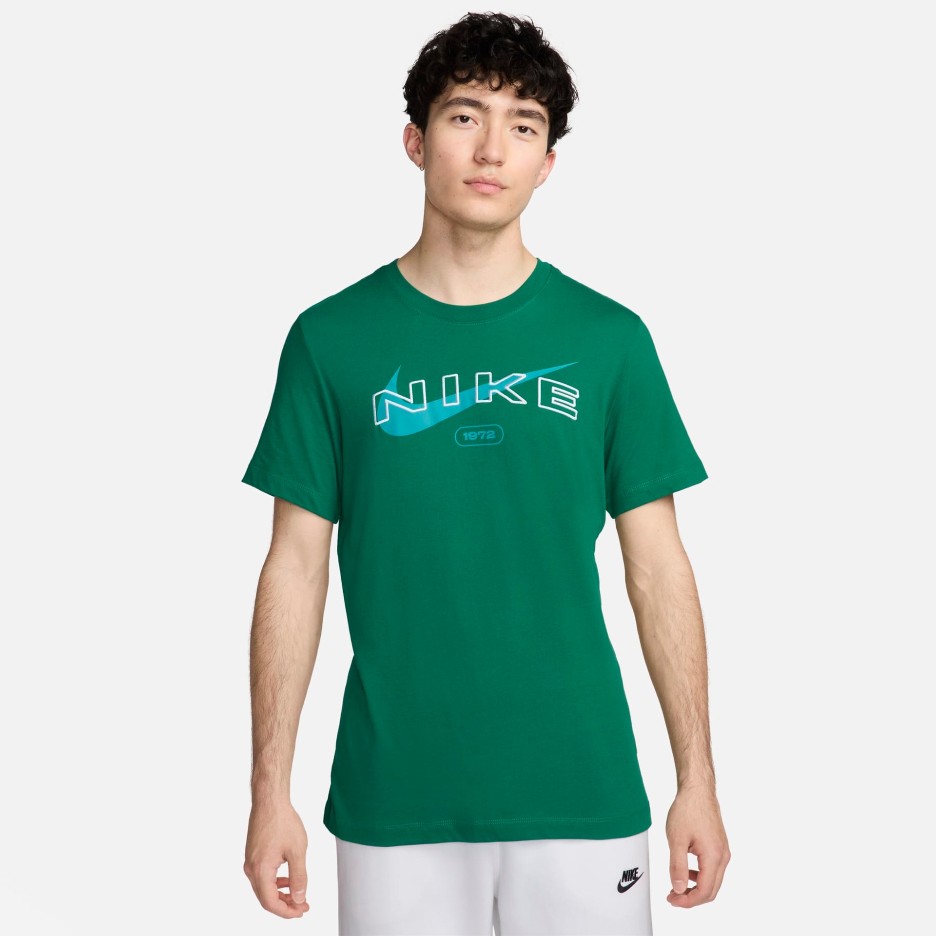 Camiseta Nike Sportswear Masculina - Foto 1