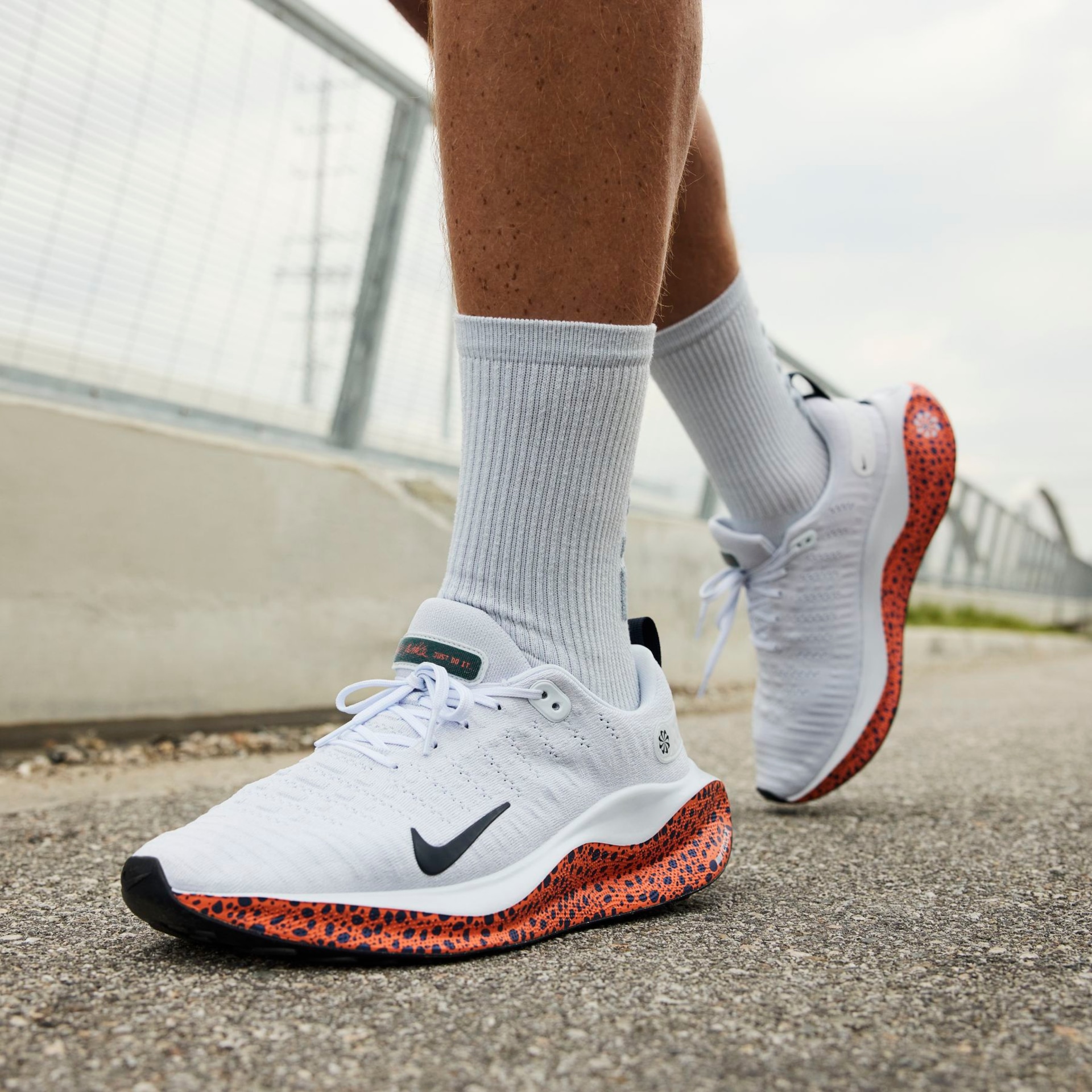 Tênis Nike Infinity Run 4 Masculino Electric - Foto 10