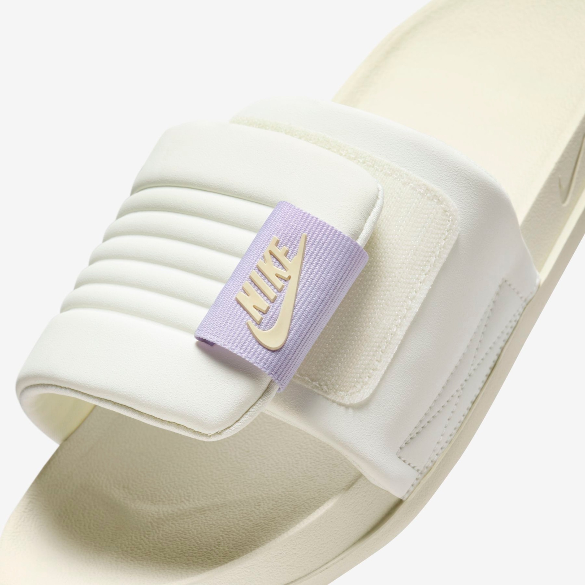 Chinelo Nike Offcourt Adjust Feminino - Foto 6