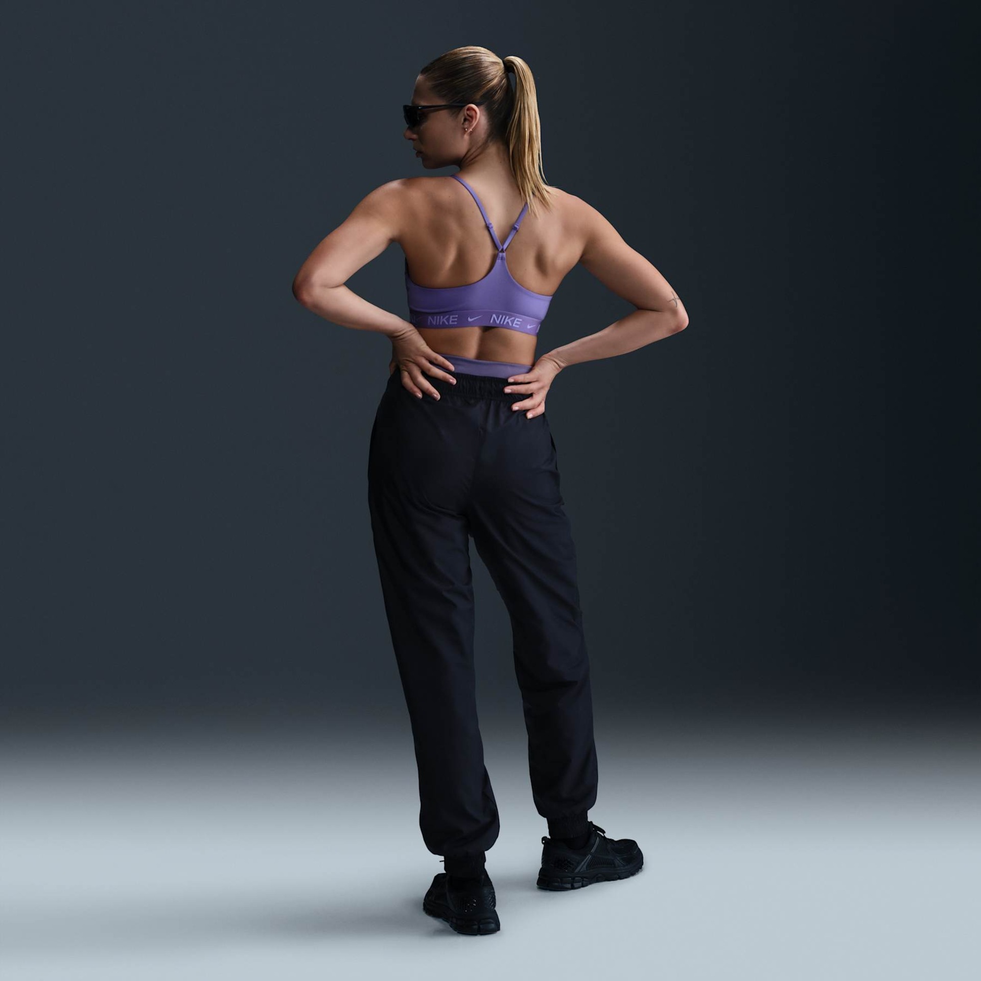 Top Nike Indy Feminino - Foto 5