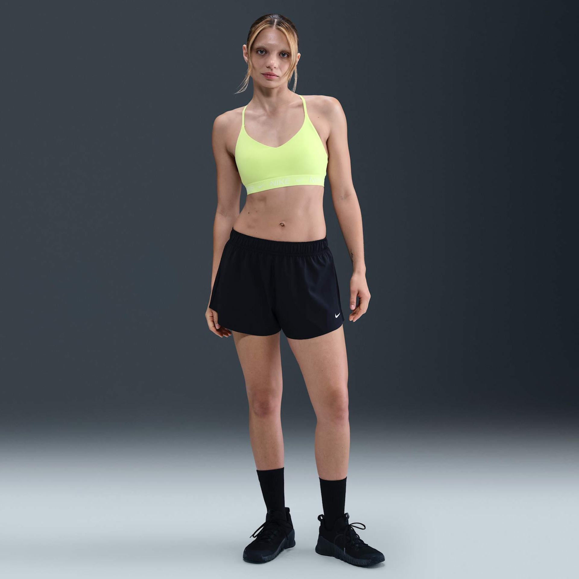 Top Nike Indy Feminino - Foto 4