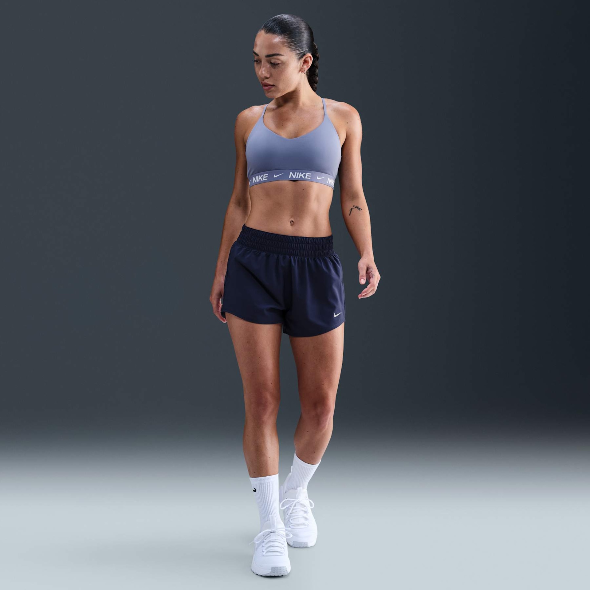 Top Nike Indy Feminino - Foto 4