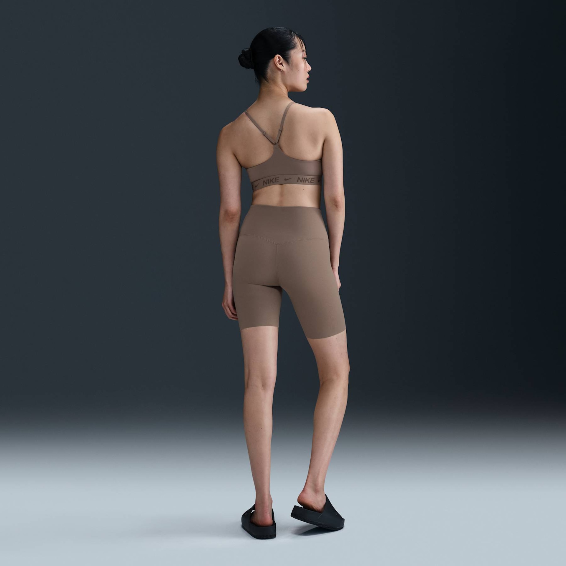 Top Nike Indy Feminino - Foto 5