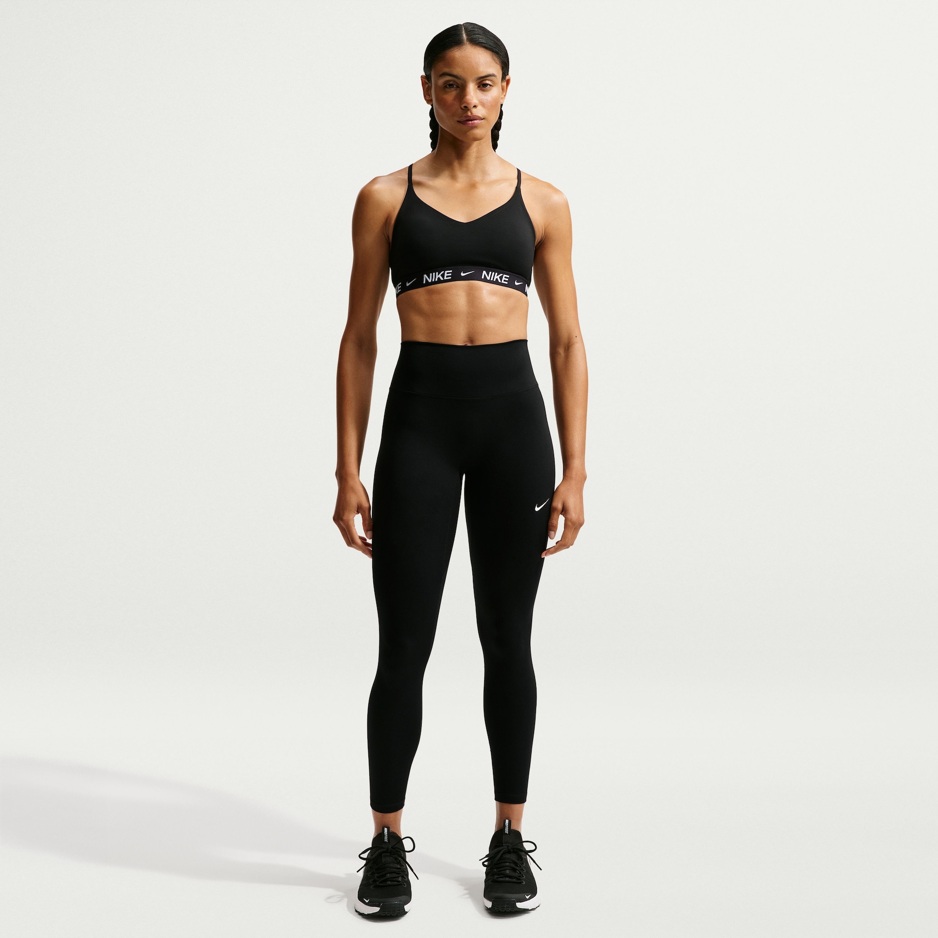 Top Nike Indy Feminino - Foto 4
