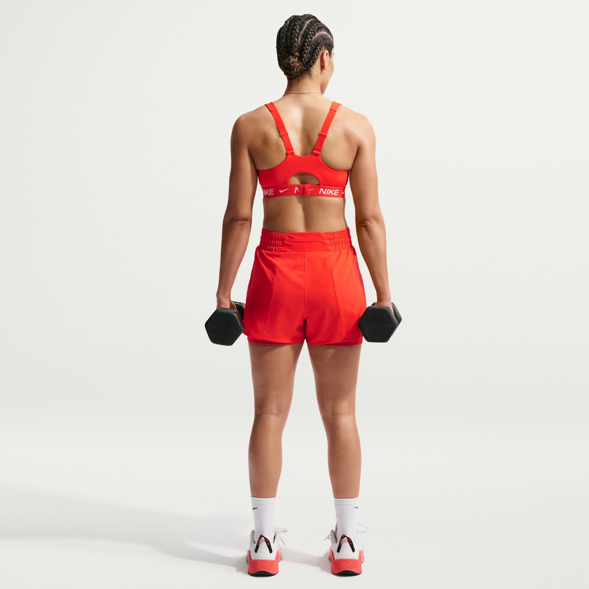 Top Nike Indy Feminino - Foto 5