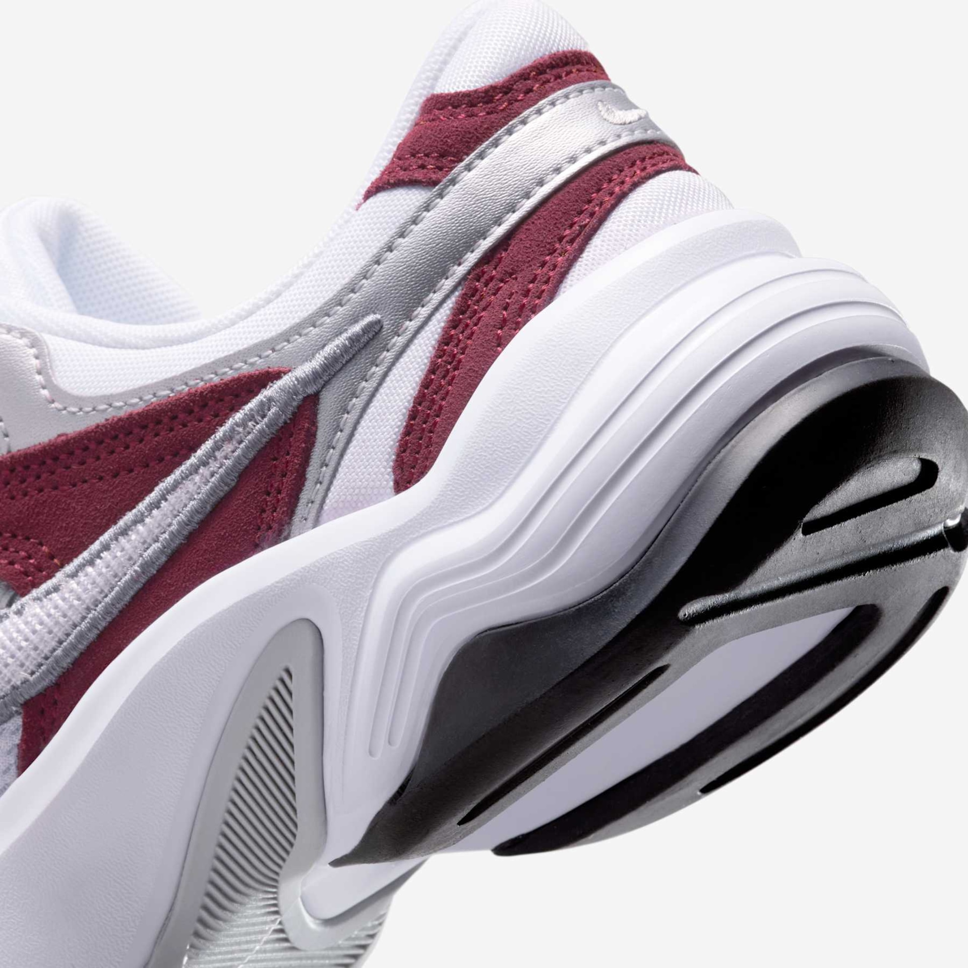 Tênis Nike AL8 Feminino - Foto 8