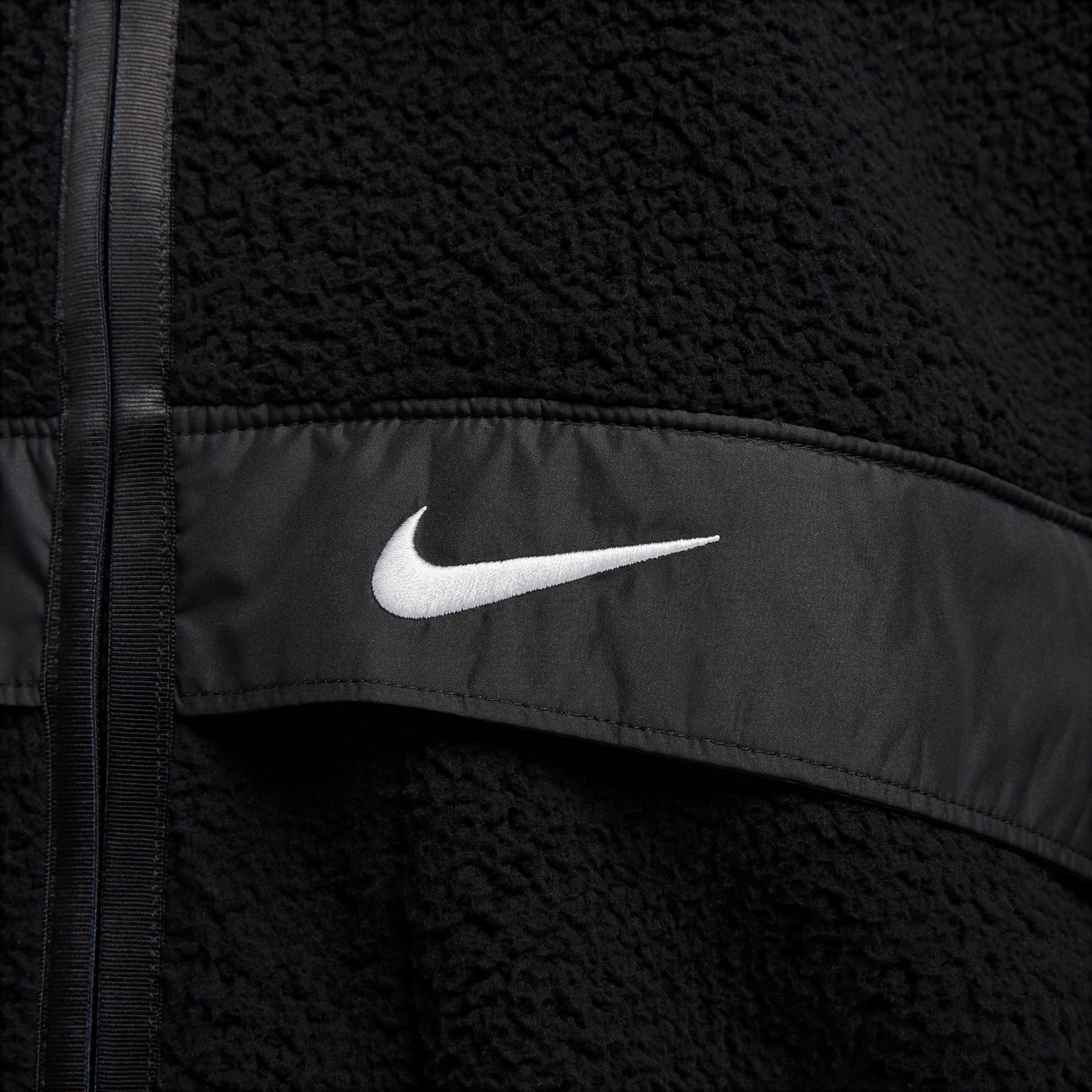 Jaqueta Nike Sportswear Sherpa Feminina - Foto 4