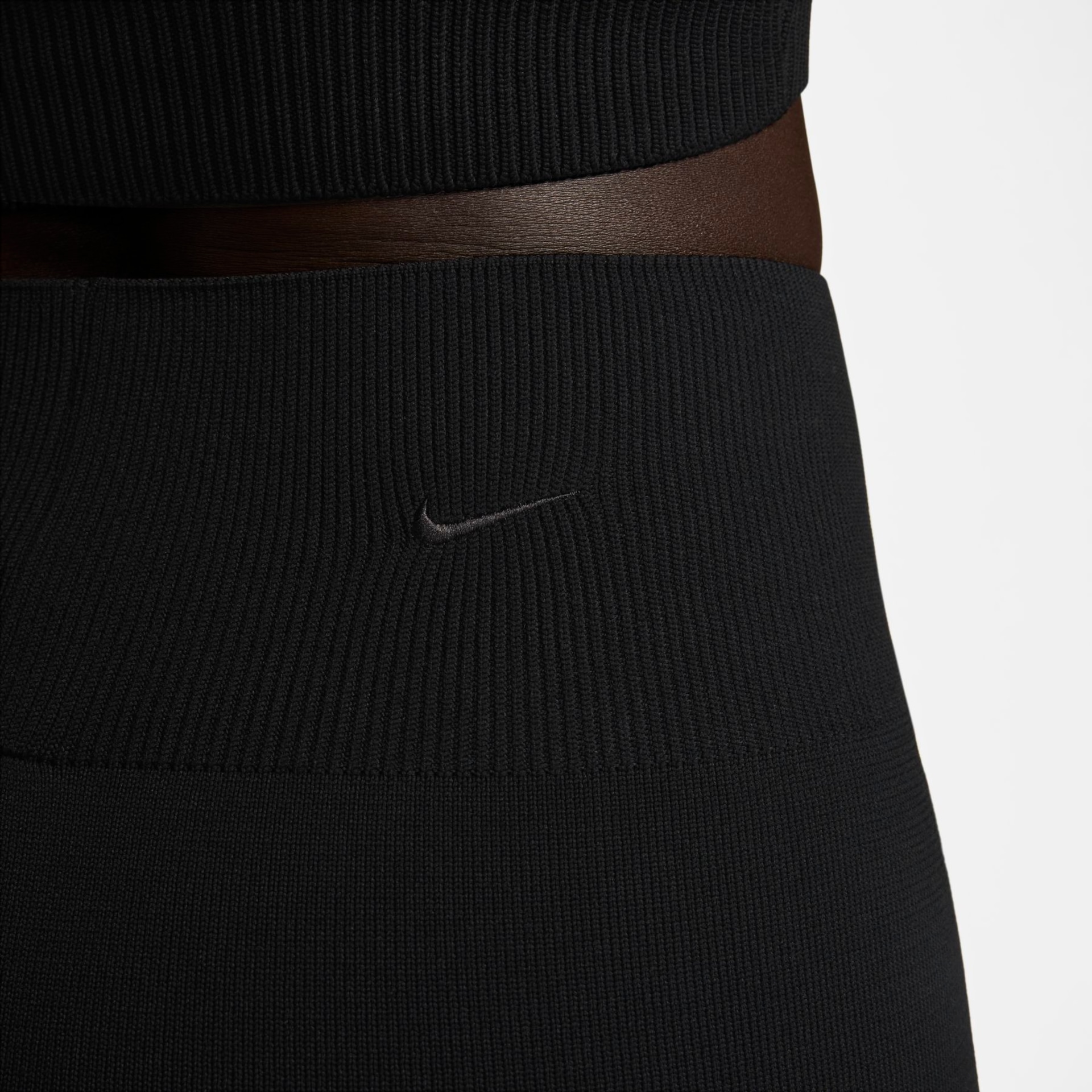 Calça Nike Sportswear Flare Feminina - Foto 4