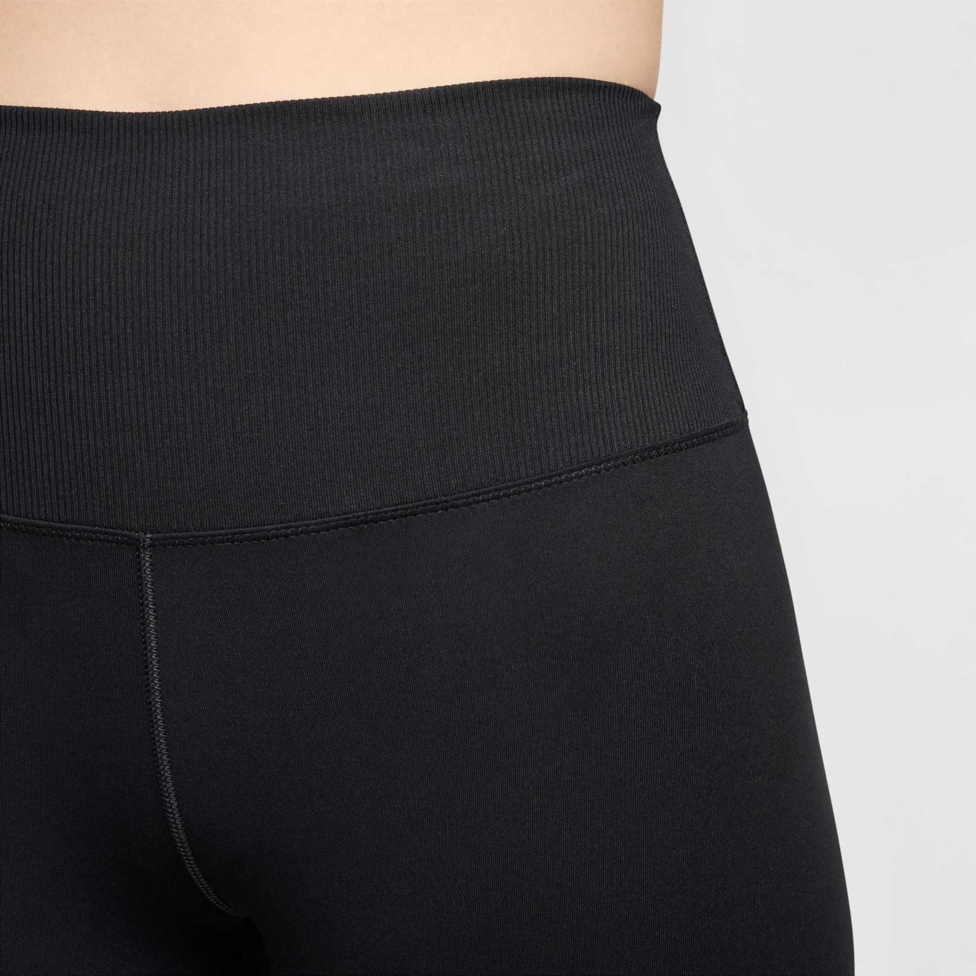 Legging Nike Dri-FIT One Feminina - Foto 4