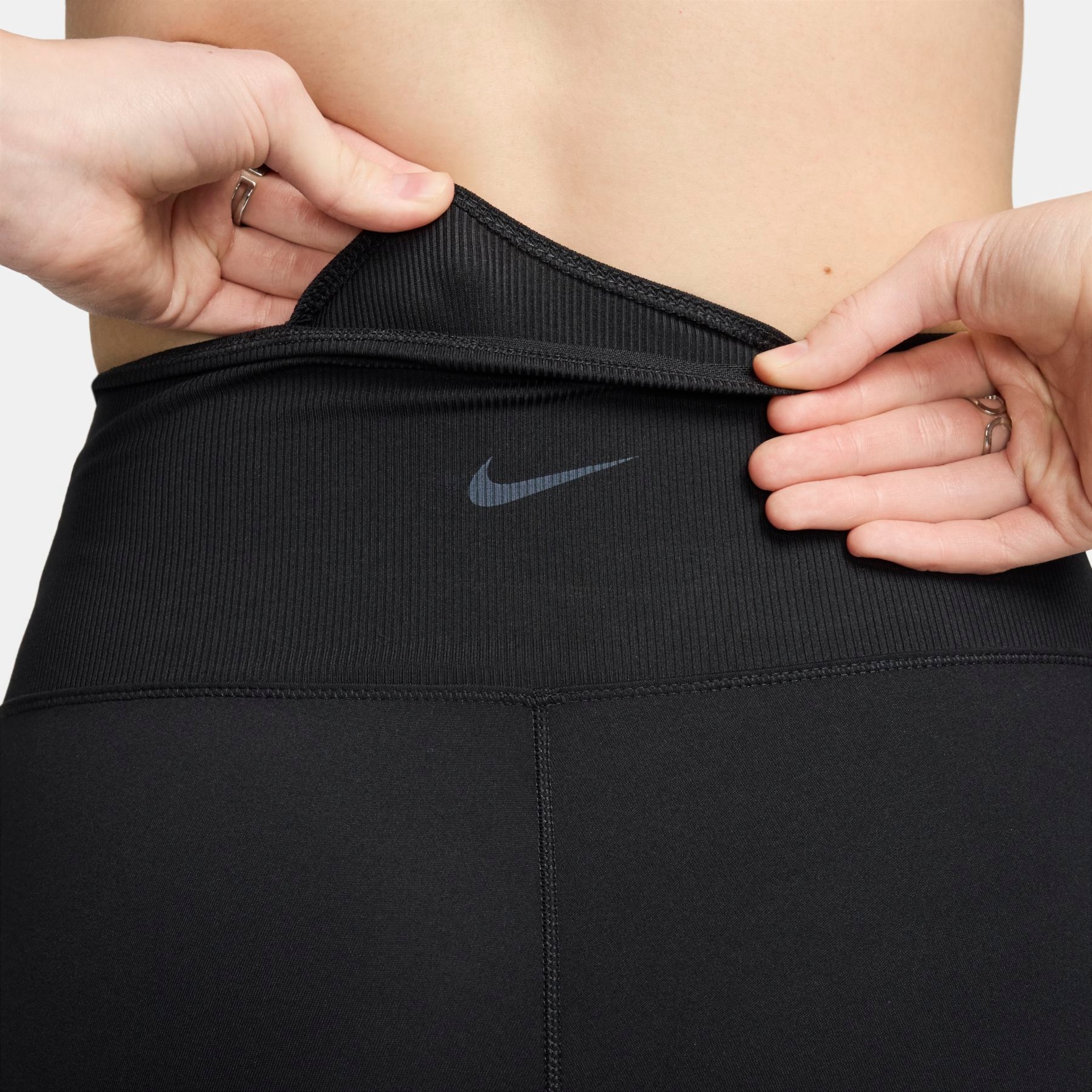 Legging Nike Dri-FIT One Feminina - Foto 6