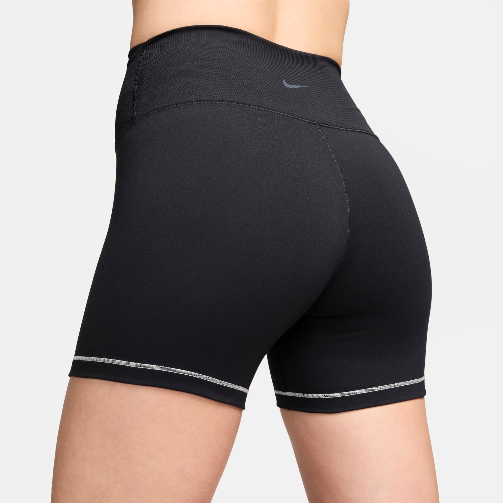Shorts Nike One Rib Feminino - Foto 5