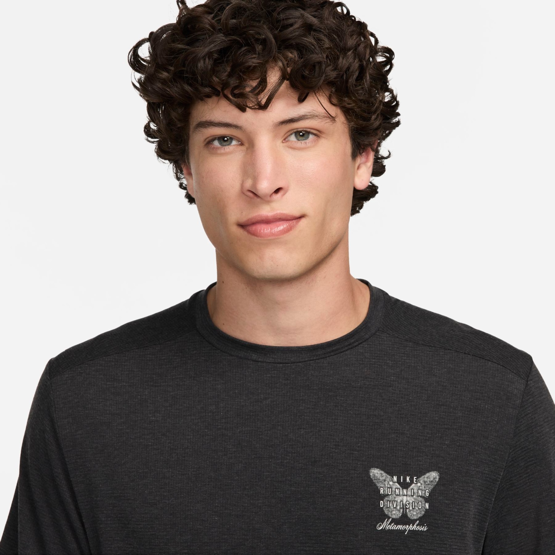 Camiseta Nike Dri-FIT Rise 365 Masculina - Foto 3
