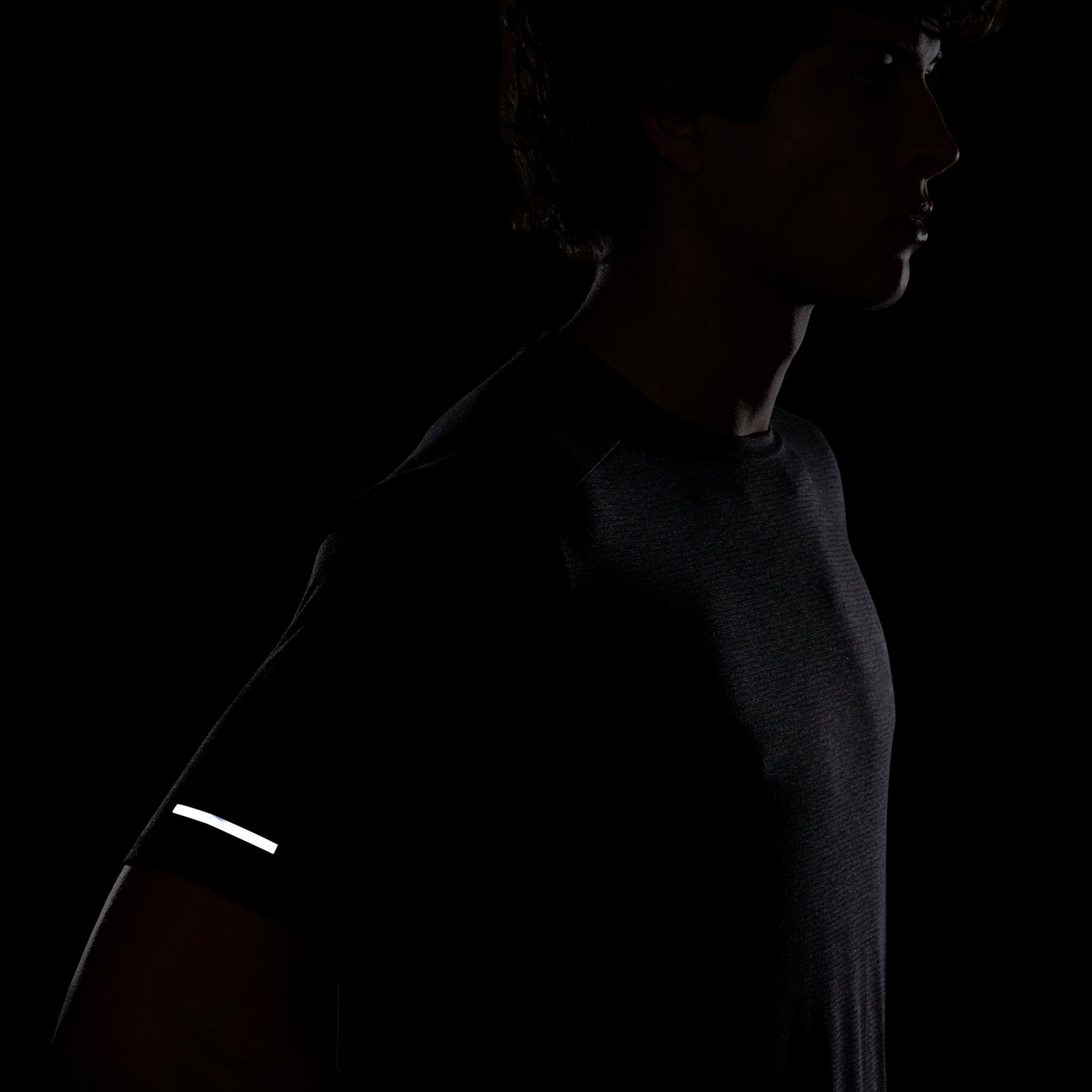 Camiseta Nike Dri-FIT Rise 365 Masculina - Foto 10