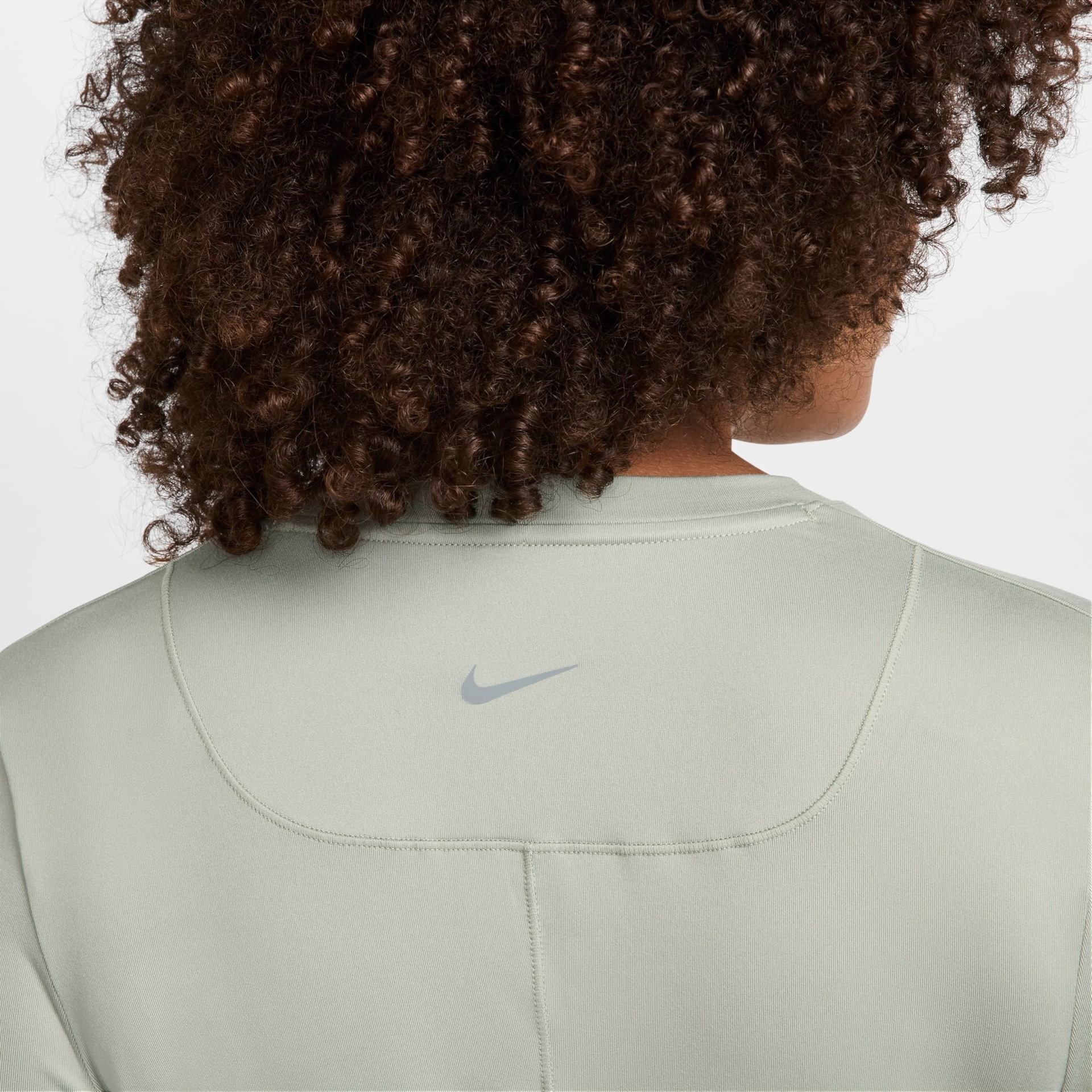 Camiseta Nike Maternidade Feminina - Foto 4