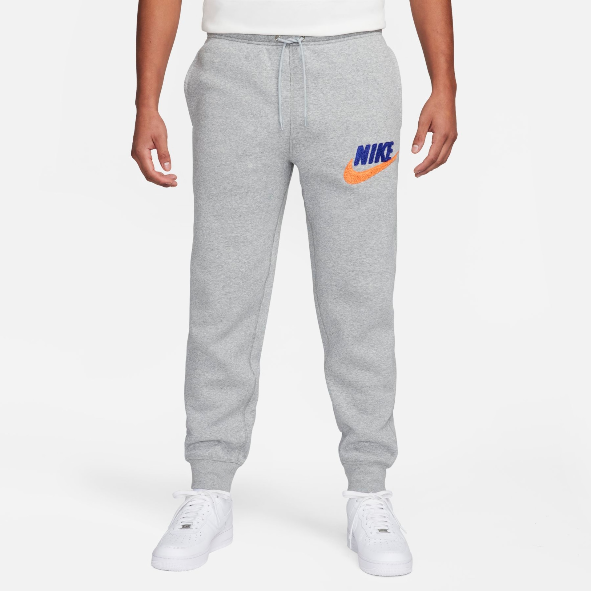 Calça Nike Club Jogger Masculina - Foto 1